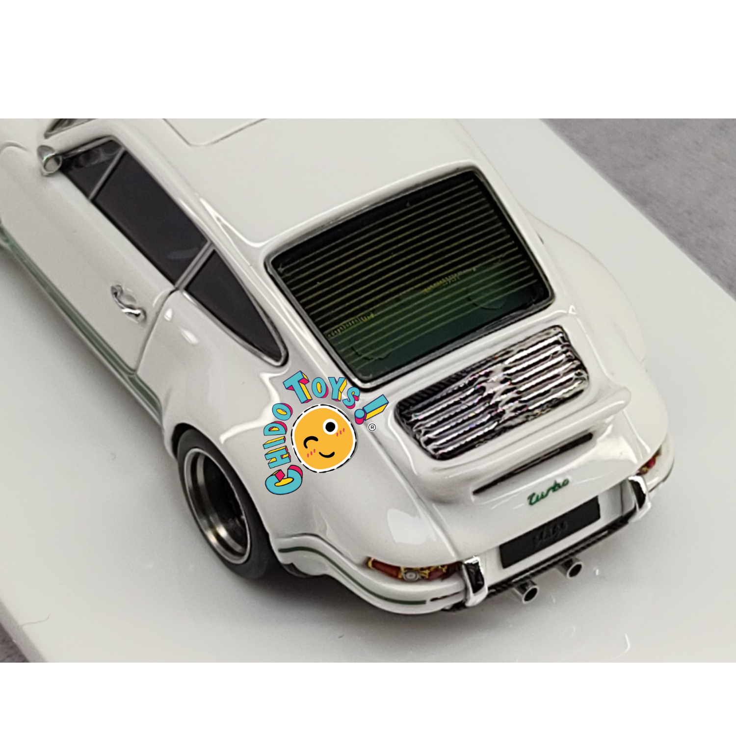 Kaege Retro Turbo White – MY64 1:64