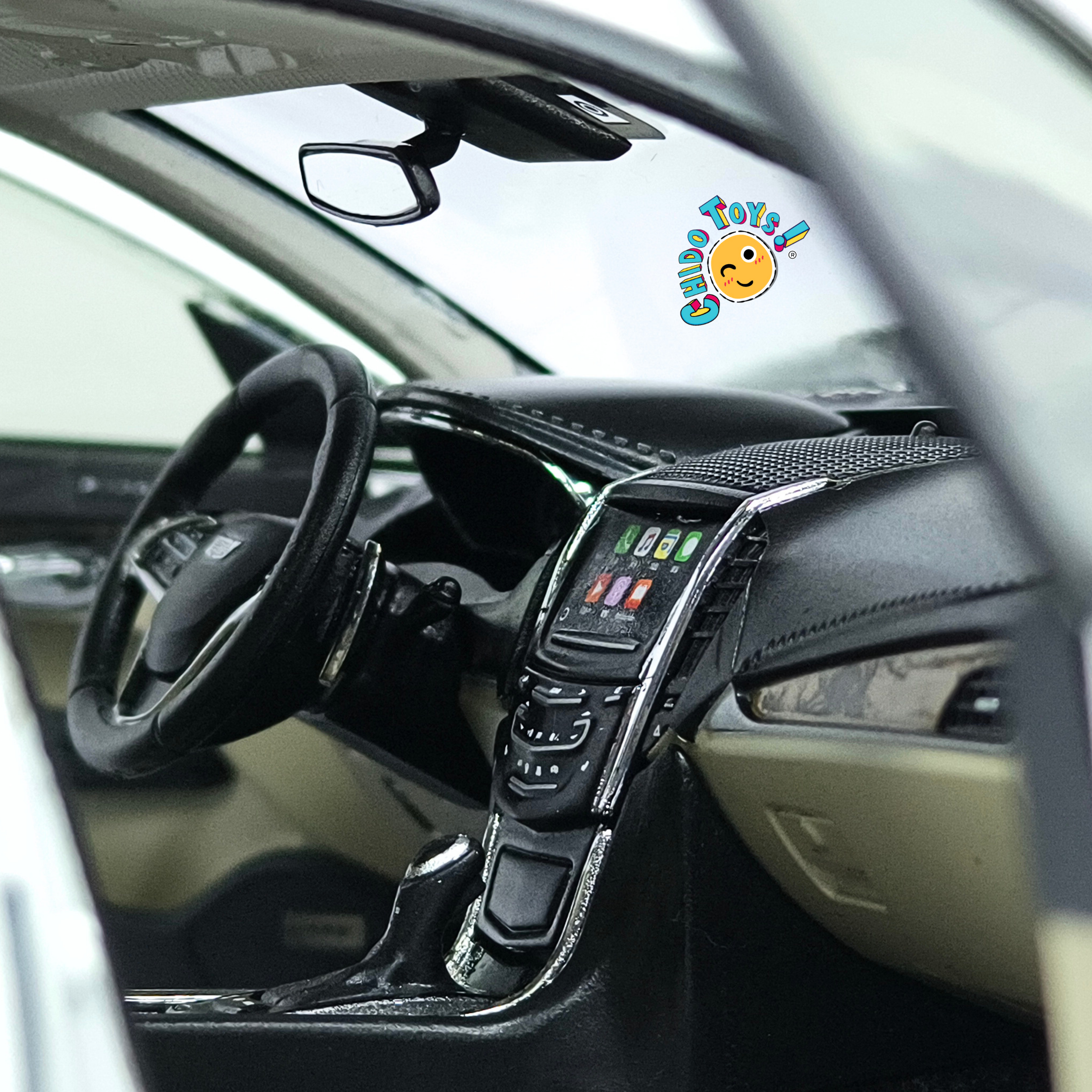 Cadillac ATS-L Dealer Edition 1:18 blanco con apertura total