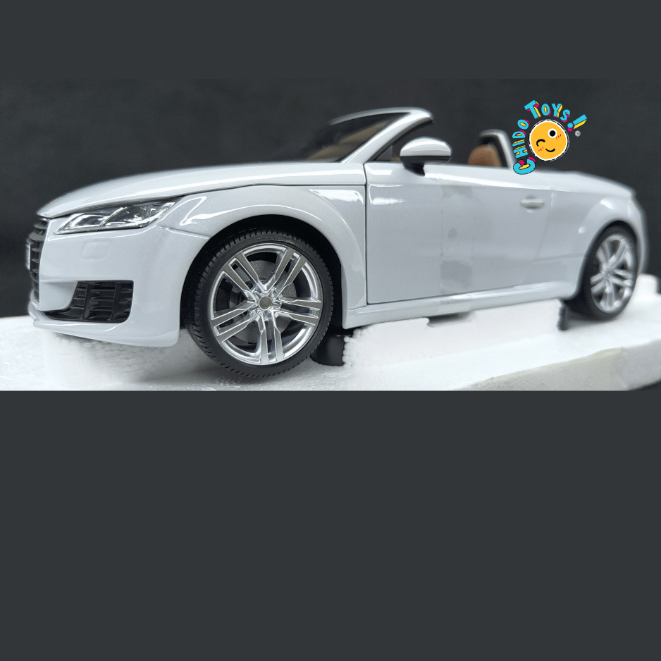Audi TT Roadster 2014 Minichamps 1:18 Glacier White Dealers Edition - Chido Toys