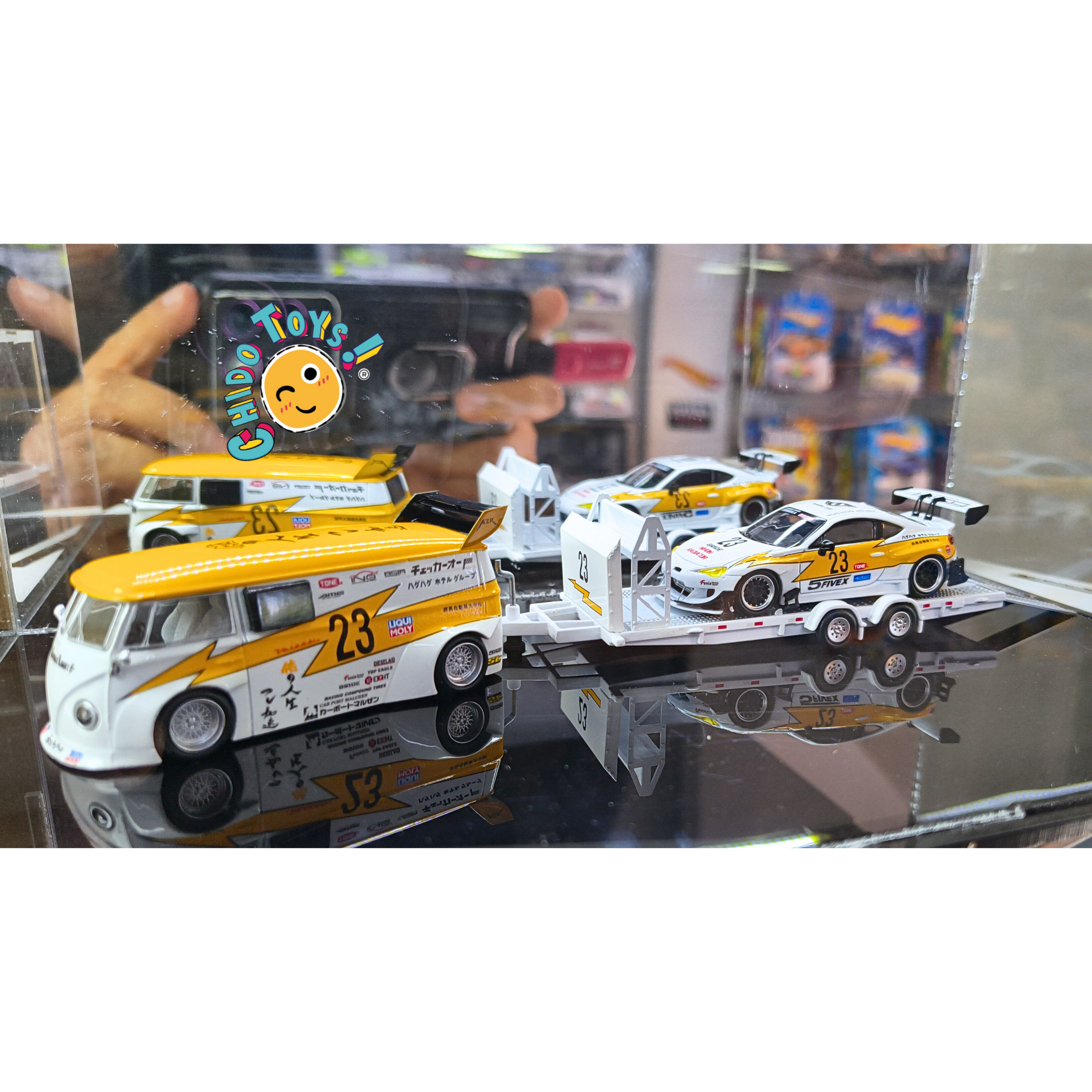 Aurora Model Lightning SET Toyota 1:64 – Edición Limitada (499 Piezas) - Chido Toys