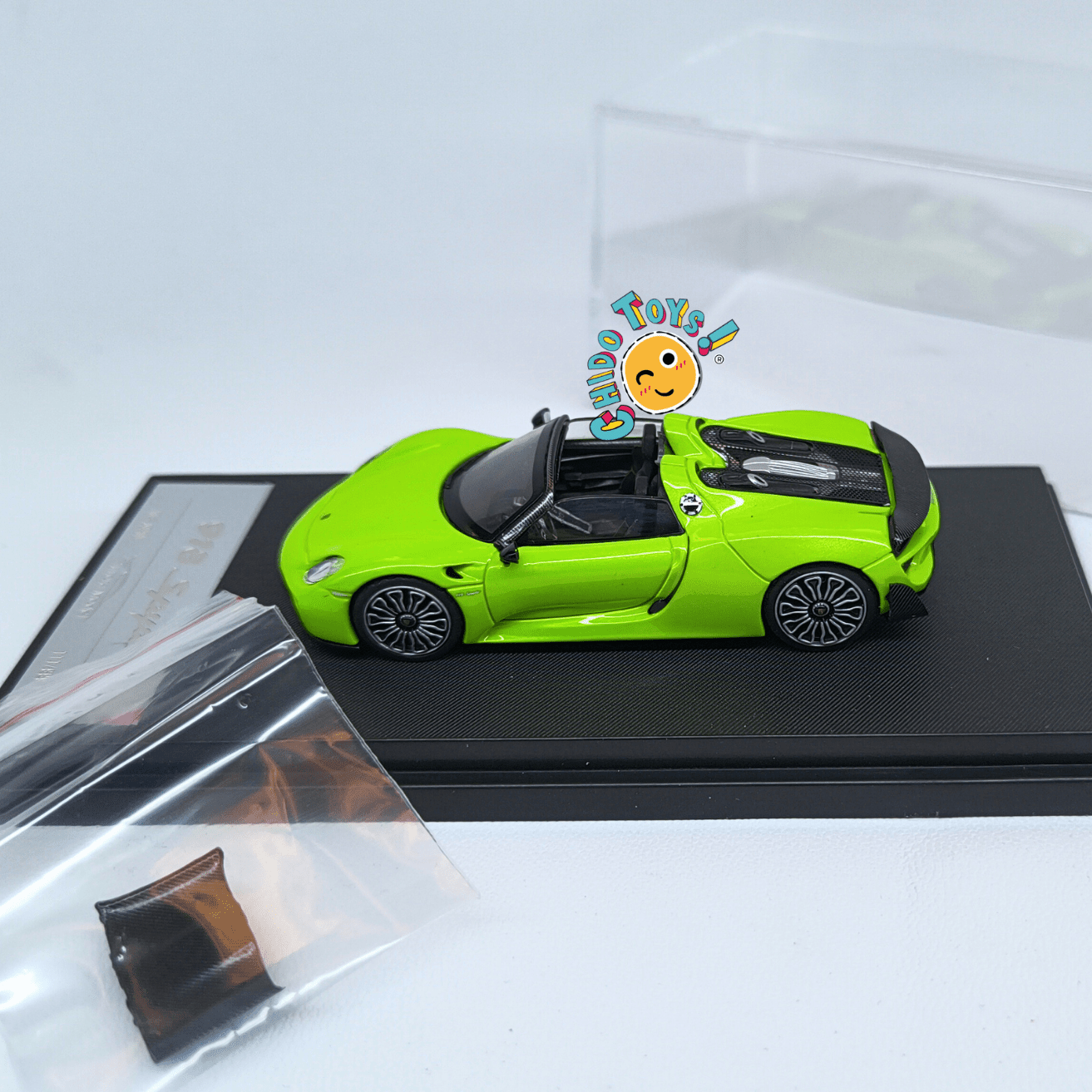 Aurora Model Porsche 918 Spyder 1:64 verde con toldo removible - Chido Toys