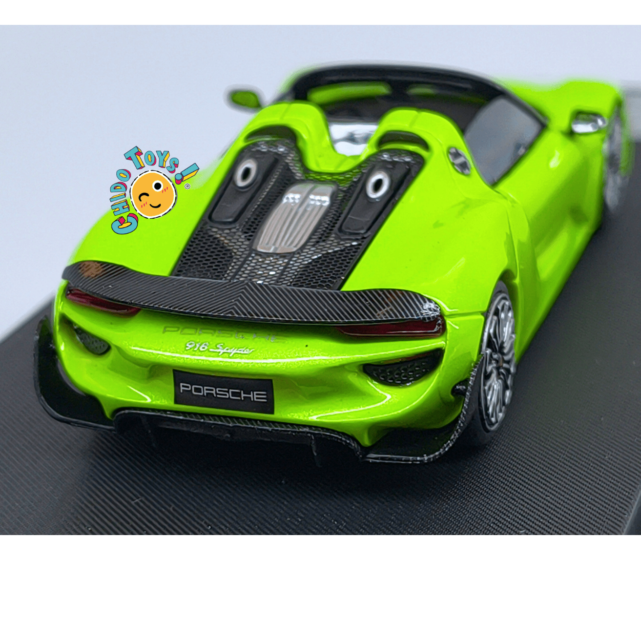 Aurora Model Porsche 918 Spyder 1:64 verde con toldo removible - Chido Toys