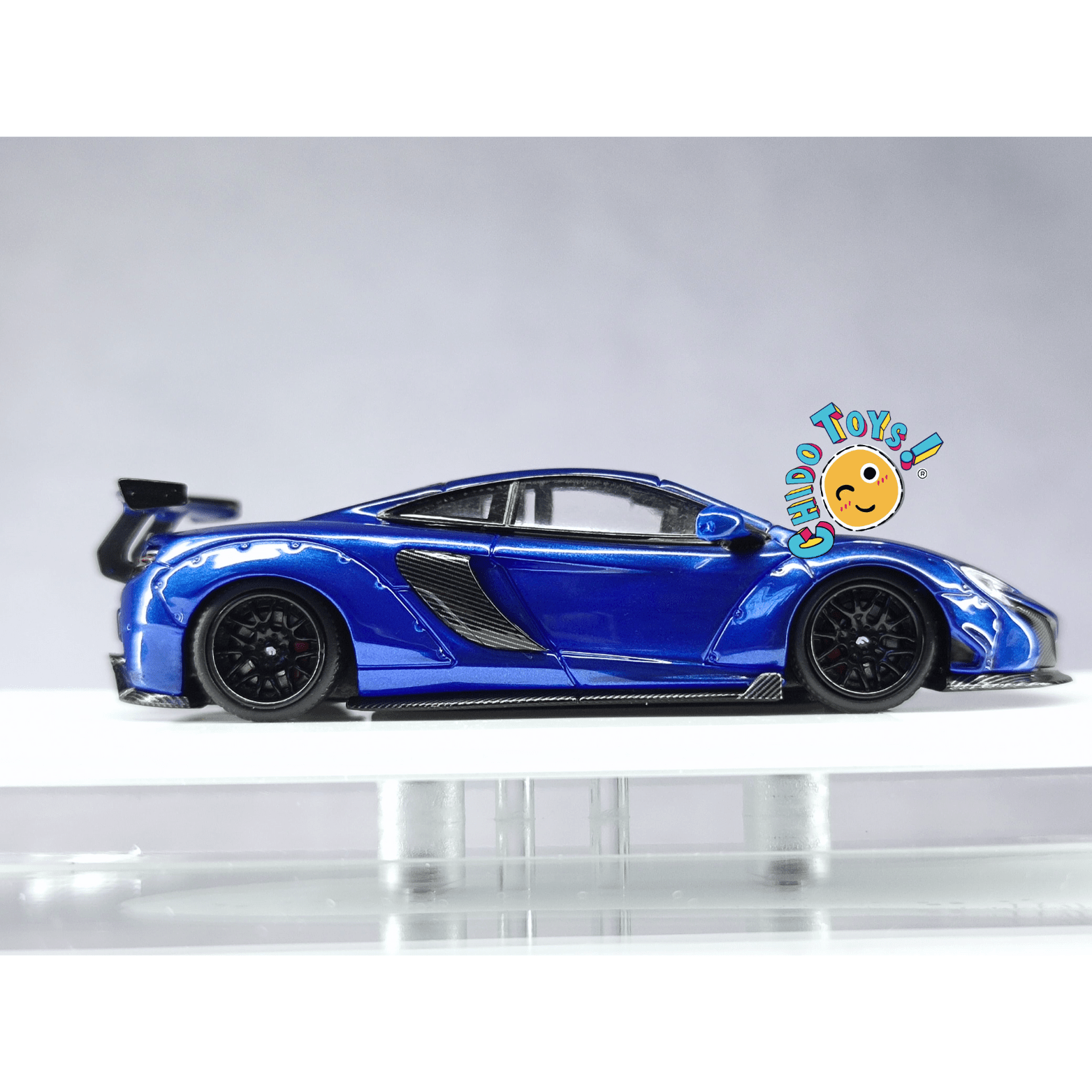 Auto a escala 1:64 McLaren 650S Liberty Walk - Chido Toys