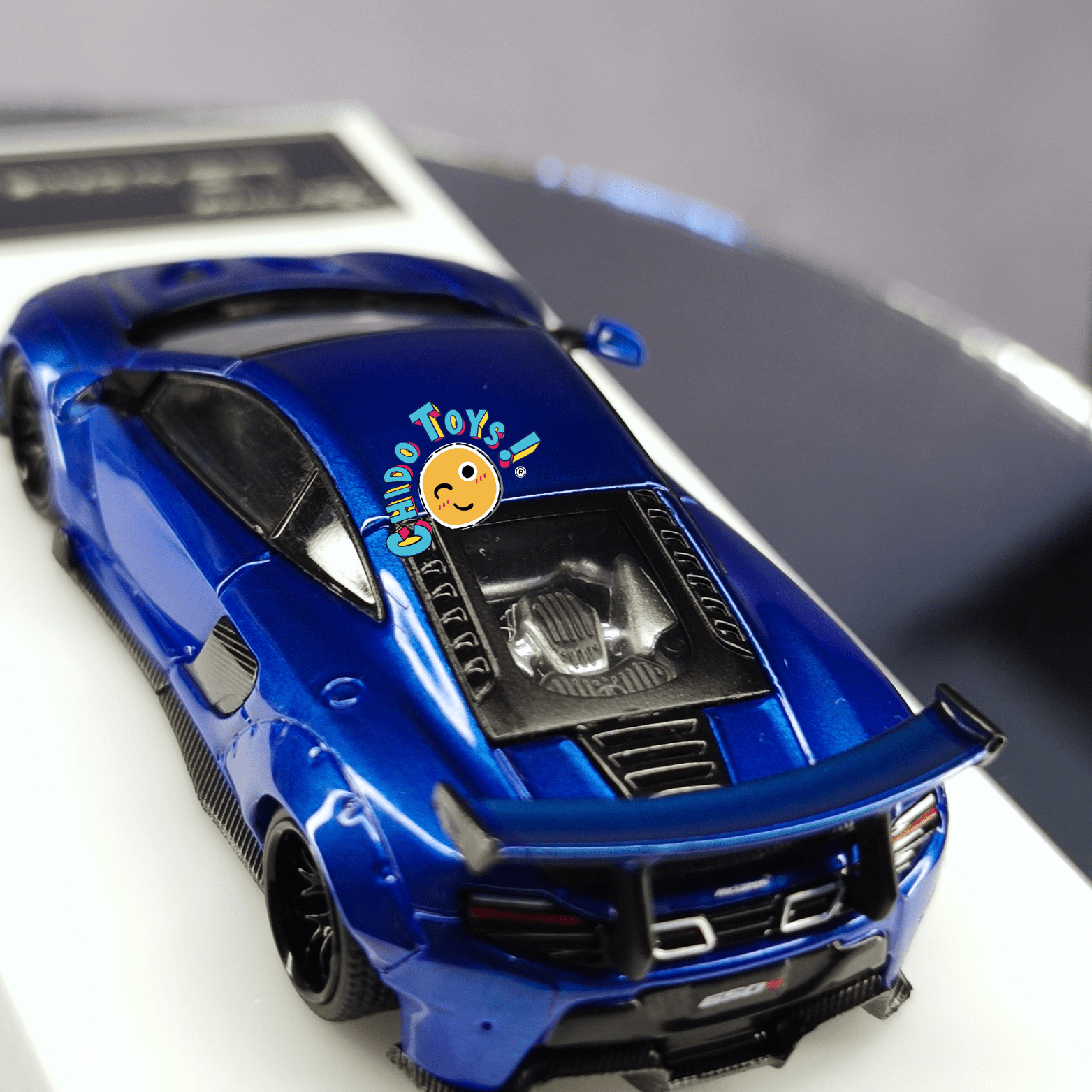 Auto a escala 1:64 McLaren 650S Liberty Walk - Chido Toys