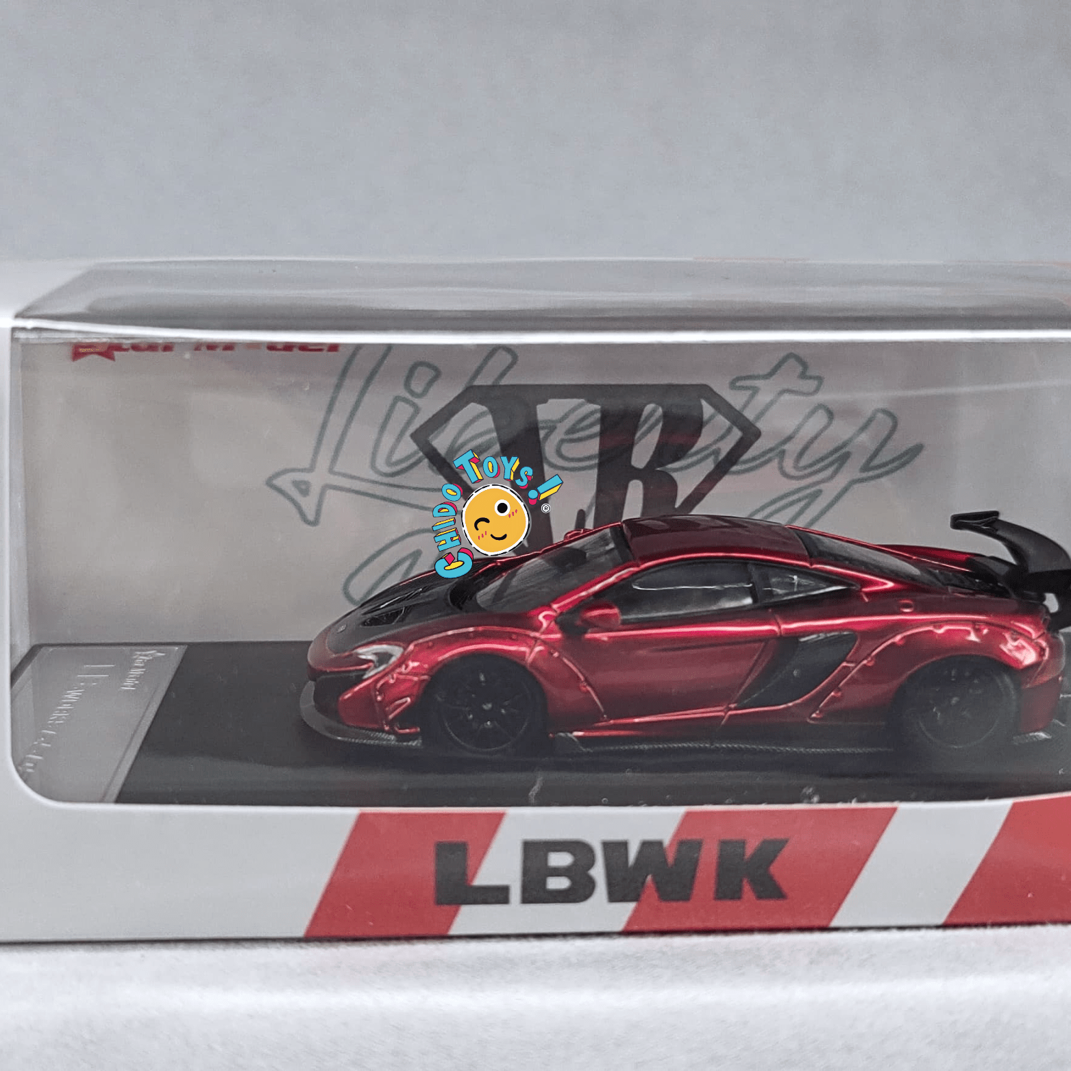 Auto a escala 1:64 McLaren 650S rojo candy – Star Model - Chido Toys