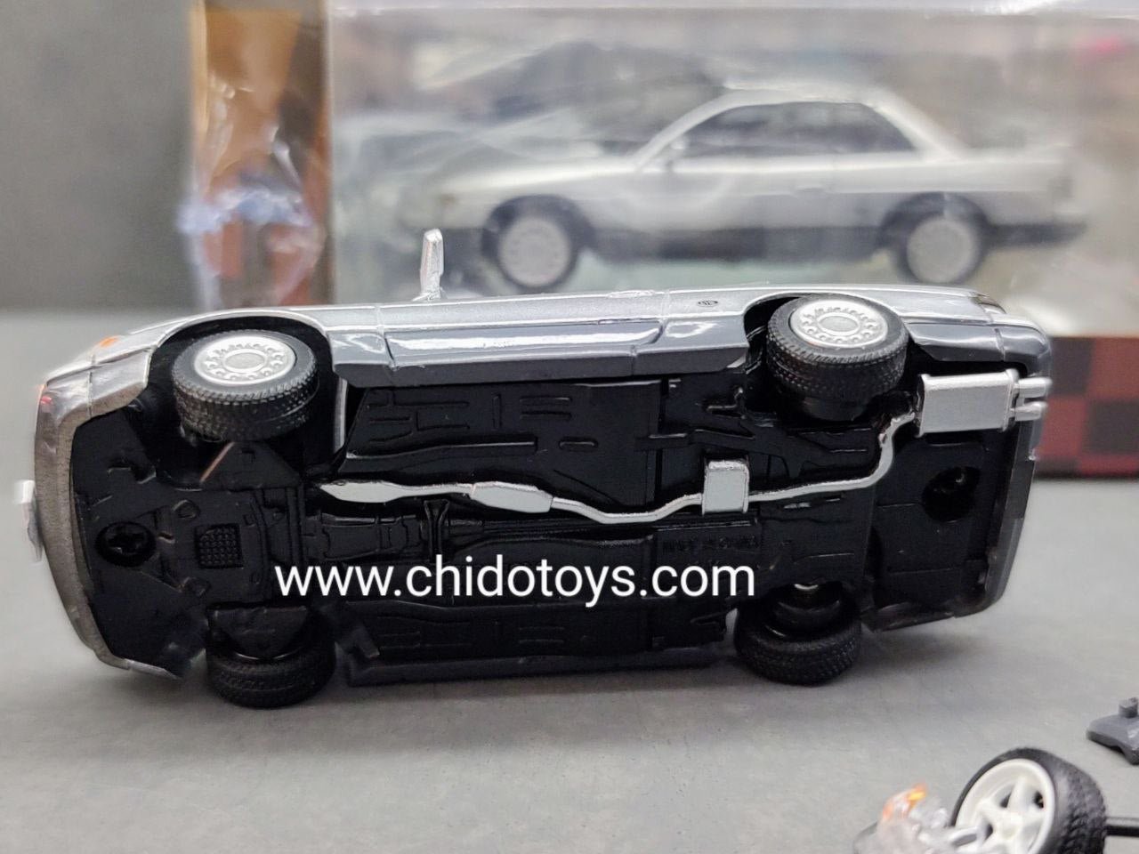 Auto a escala marca BMC, Modelo Nissan Silvia S13 - Chido Toys