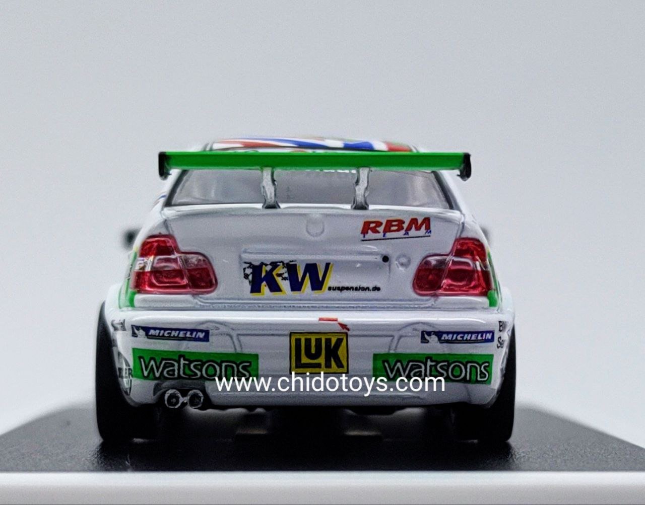 Auto a escala marca CATCH22, modelo 320i Guía de Carrera Macau 2005 - Chido Toys