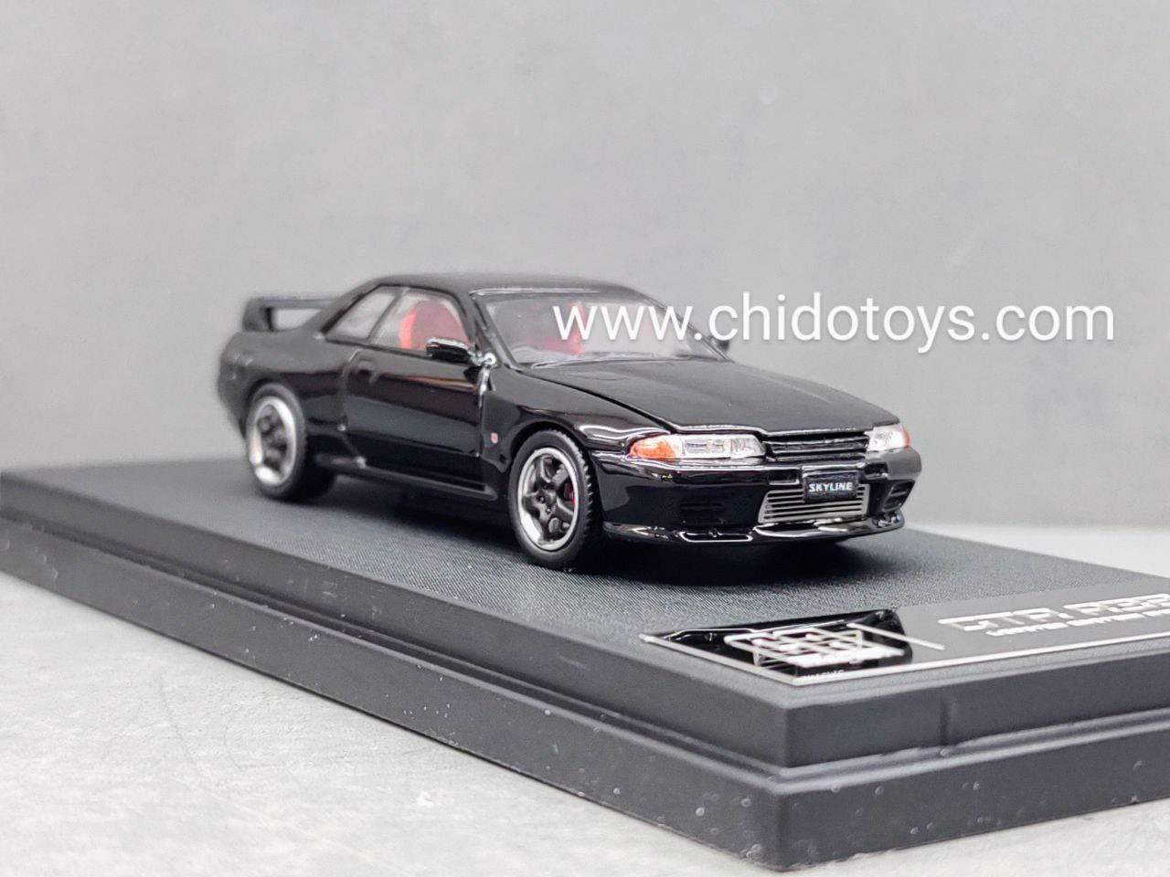 Auto a escala marca Cool Art, Modelo Nissan GTR R32 - Chido Toys