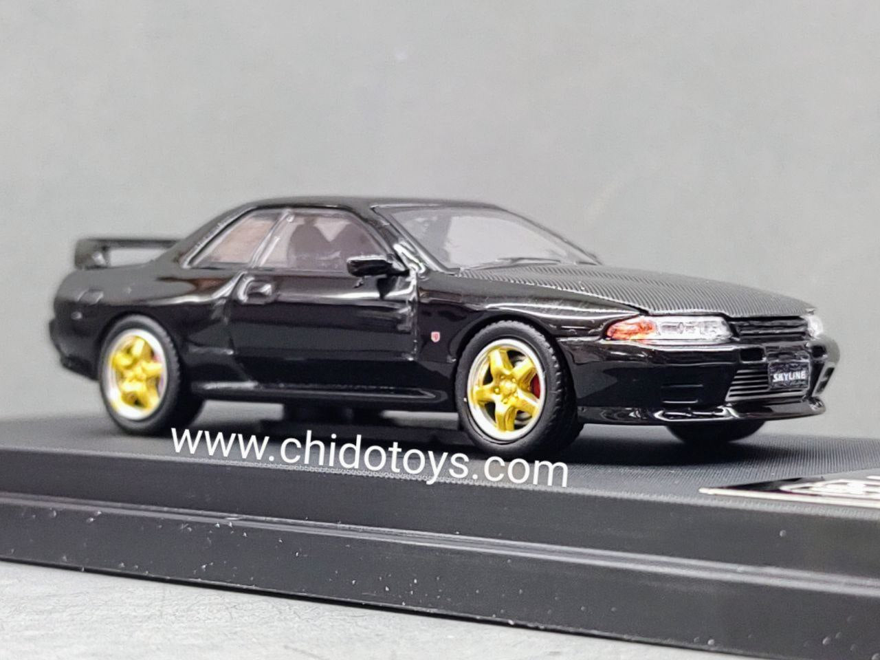 Auto a escala marca Cool Art, Modelo Nissan GTR R32 - Chido Toys