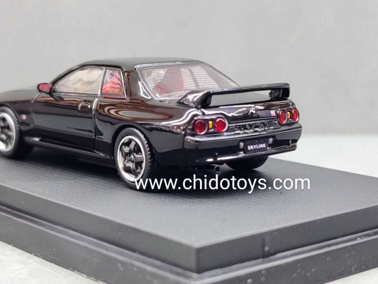 Auto a escala marca Cool Art, Modelo Nissan GTR R32 - Chido Toys