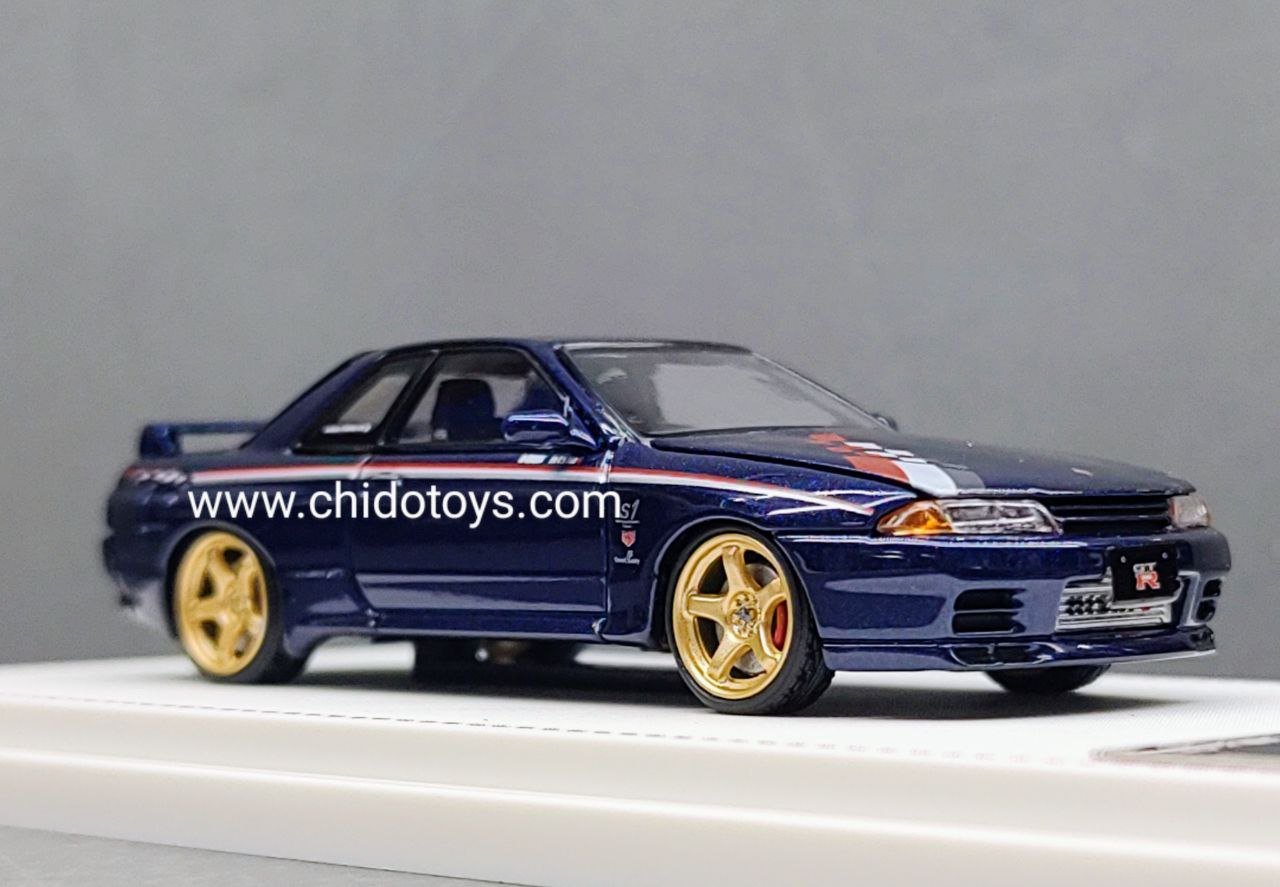 Auto a escala marca Focal Horizon R32 Blue con apertura de cofre - Chido Toys