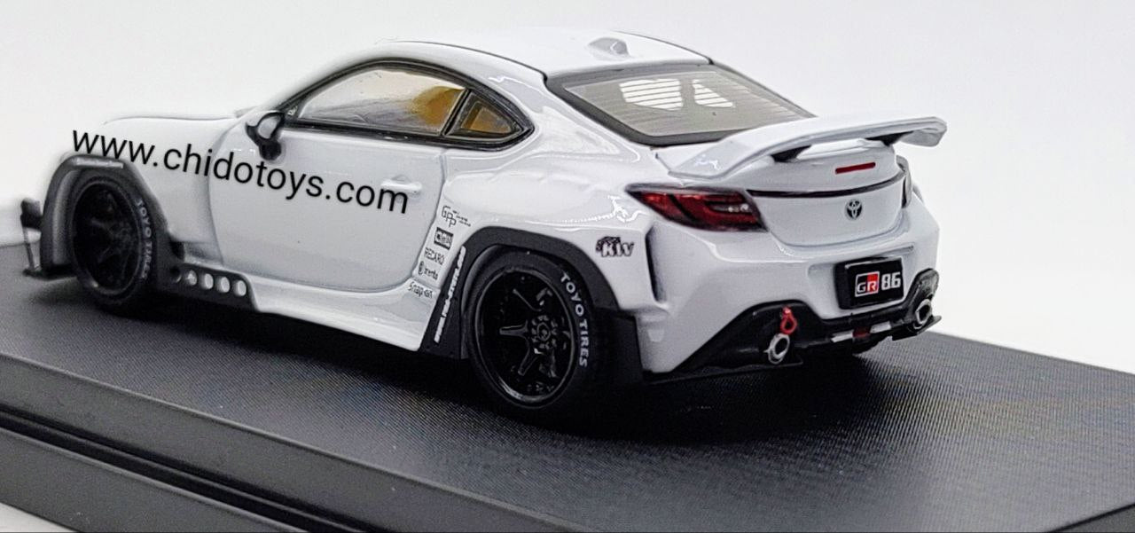 Auto a escala marca Fuji Modelo GR 86 Rocket Bunny - Chido Toys