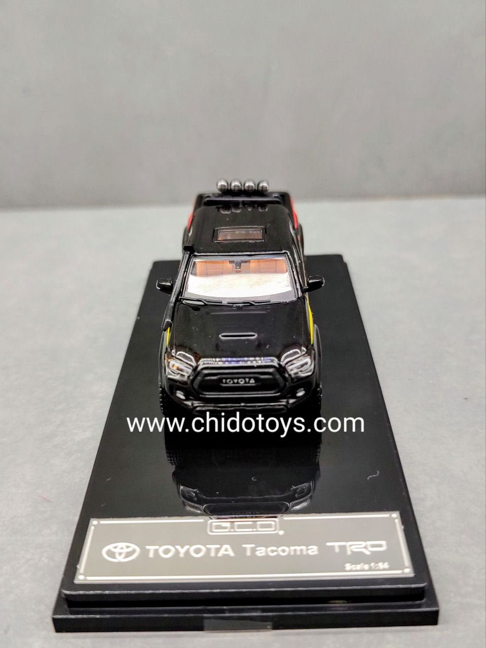 Auto a escala marca GDC, Modelo Toyota Tacoma TRD PRO - Chido Toys