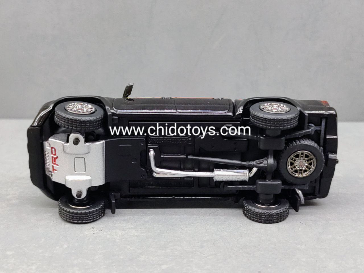 Auto a escala marca GDC, Modelo Toyota Tacoma TRD PRO - Chido Toys