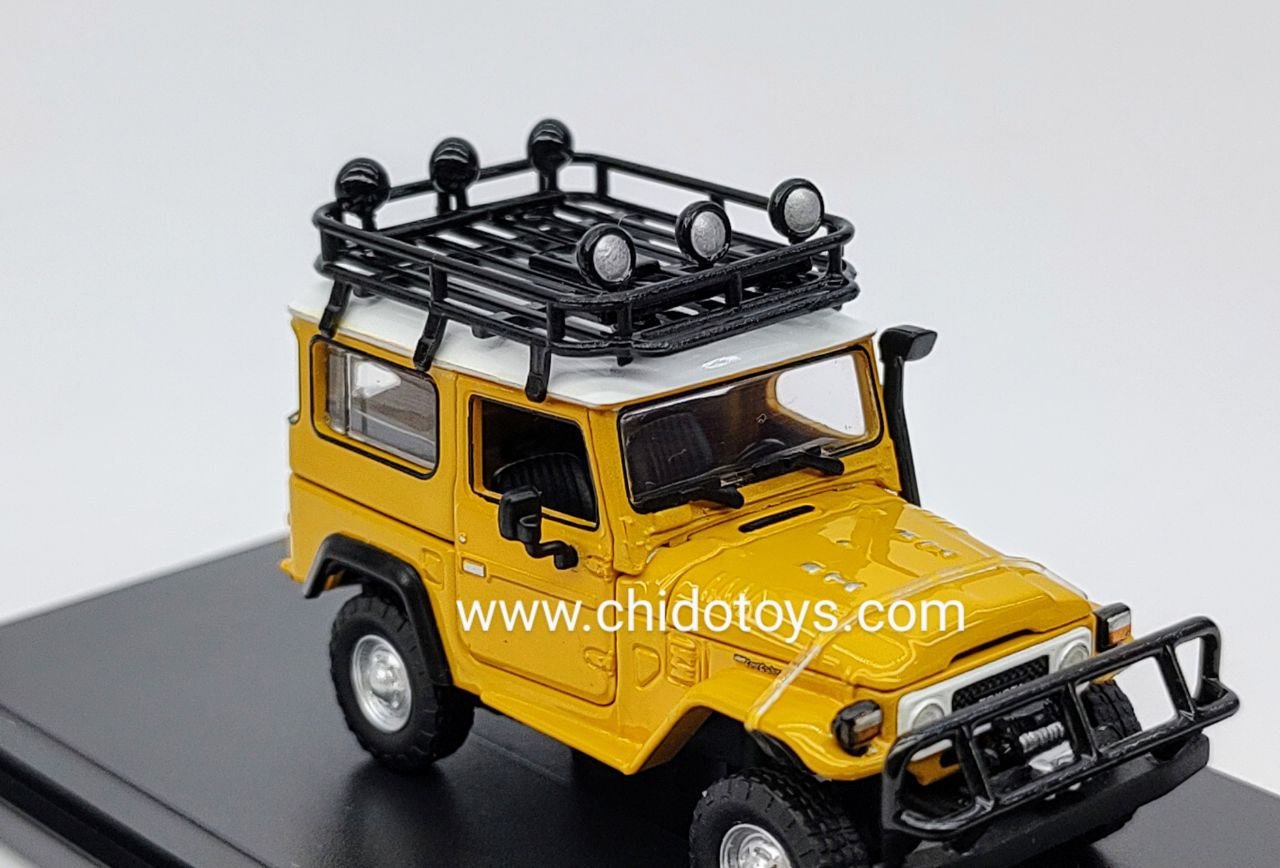 Auto a escala marca Hobby Fans, Modelo Toyota Land Cruiser FJ40 - Chido Toys