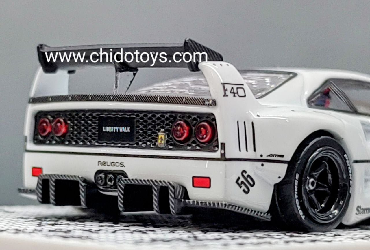 Auto a escala marca Inno modelo Ferrari F40 Liberty Walk Tokyo Auto Salón 2023 - Chido Toys