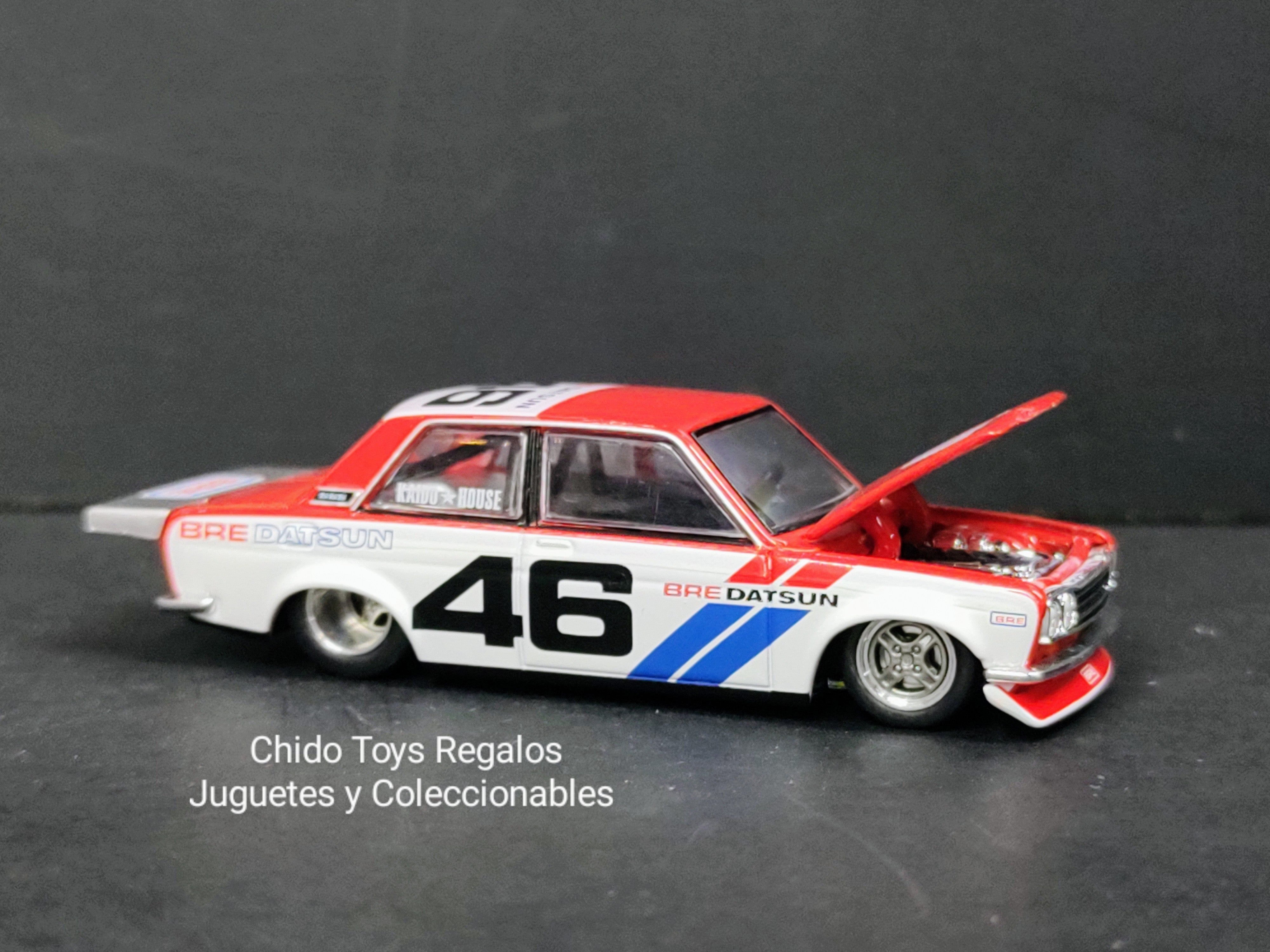 Auto a escala marca Kaido - House Mini GT, modelo Datsun 510 Pro Street, edad 14+ - Chido Toys