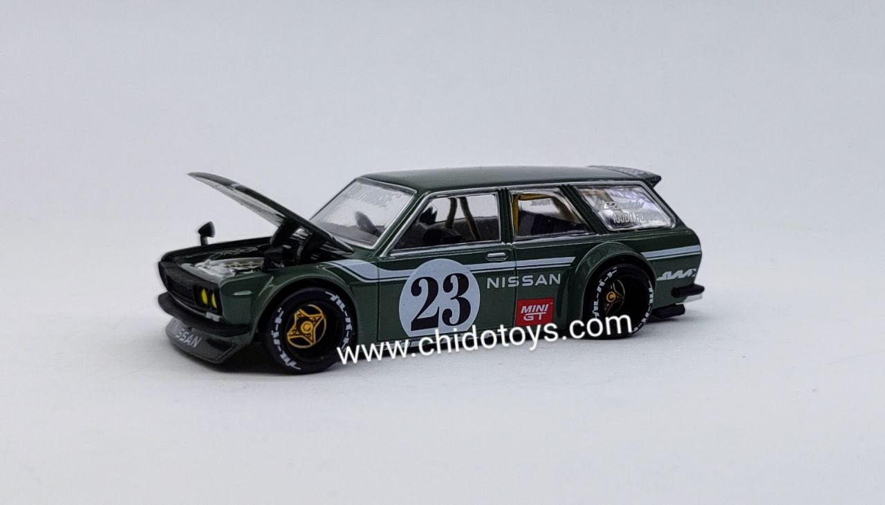 Auto a escala marca Kaido House, Modelo Datsun 510 Wagon Carbon Fiber V3 - Chido Toys