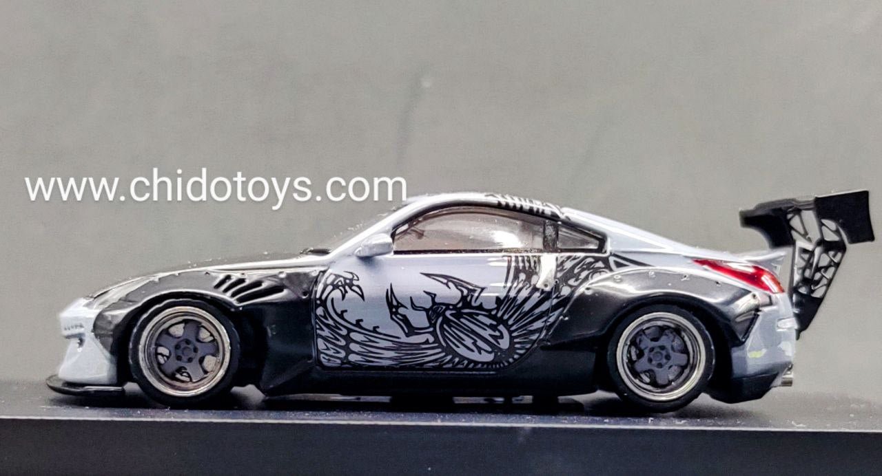Auto a escala marca Lang Feng (LF) Model, Nissan 350 Z "DK" Fast and Furious - Chido Toys