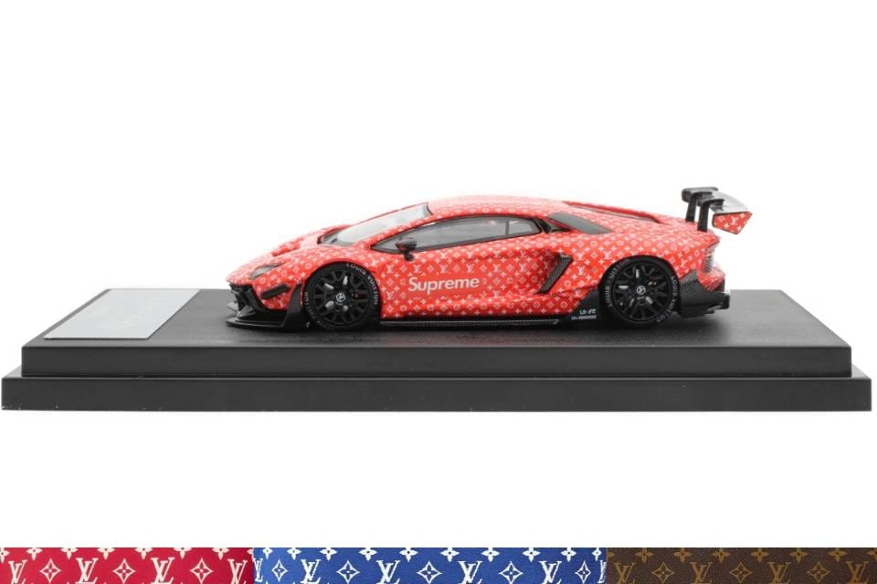 Auto a escala marca LBWK, Modelo Lamborghini Aventador 2.0 LP 700 - 4 - Chido Toys