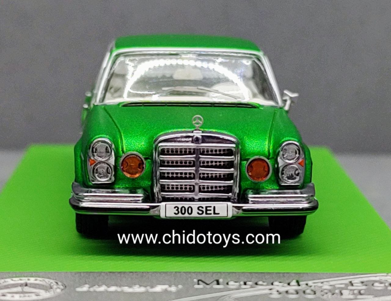 Auto a escala marca Liberty64, Modelo Mercedes Benz 300SEL - Chido Toys