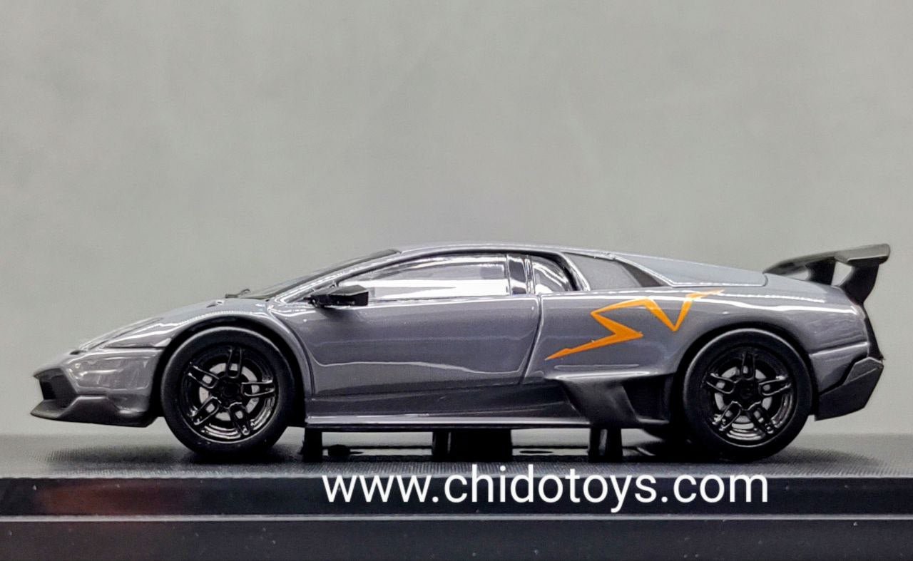 Auto a escala marca Maxwell, Modelo Lamborghini Murciélago LP670 - 4 SV - Chido Toys
