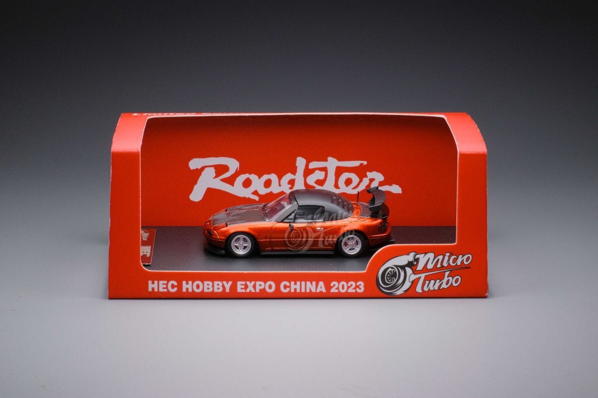 Auto a escala marca Micro Turbo, Modelo MX5, Eunos Roadster NA Customized Versión, Hobbie Expo China 2023 - Chido Toys
