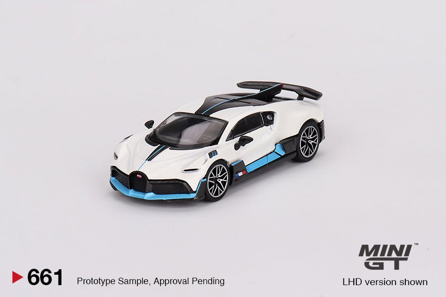 Auto a escala marca Mini GT, Modelo Bugatti Divo - Chido Toys