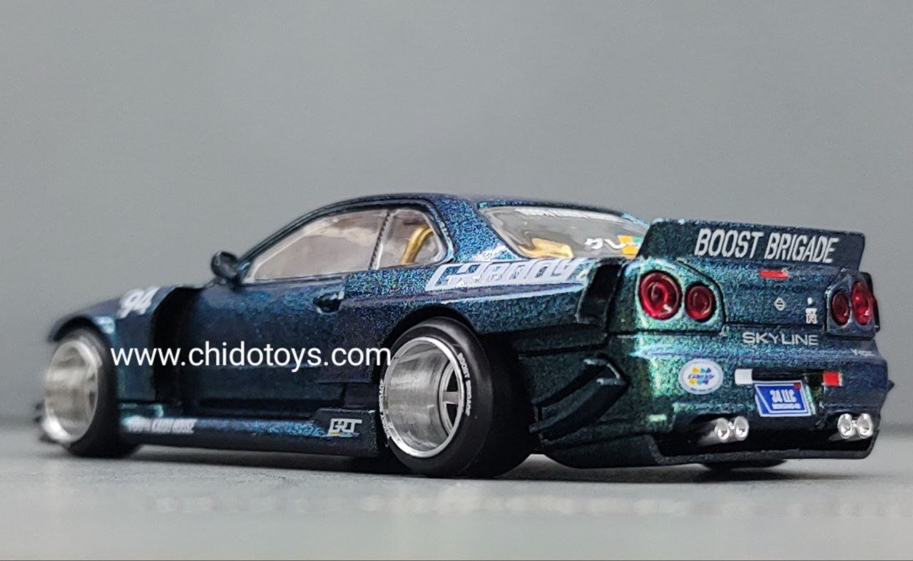 Auto a escala marca Mini GT, Modelo Nissan Skyline GT - R (R34) Kaido Works GReddy - Chido Toys