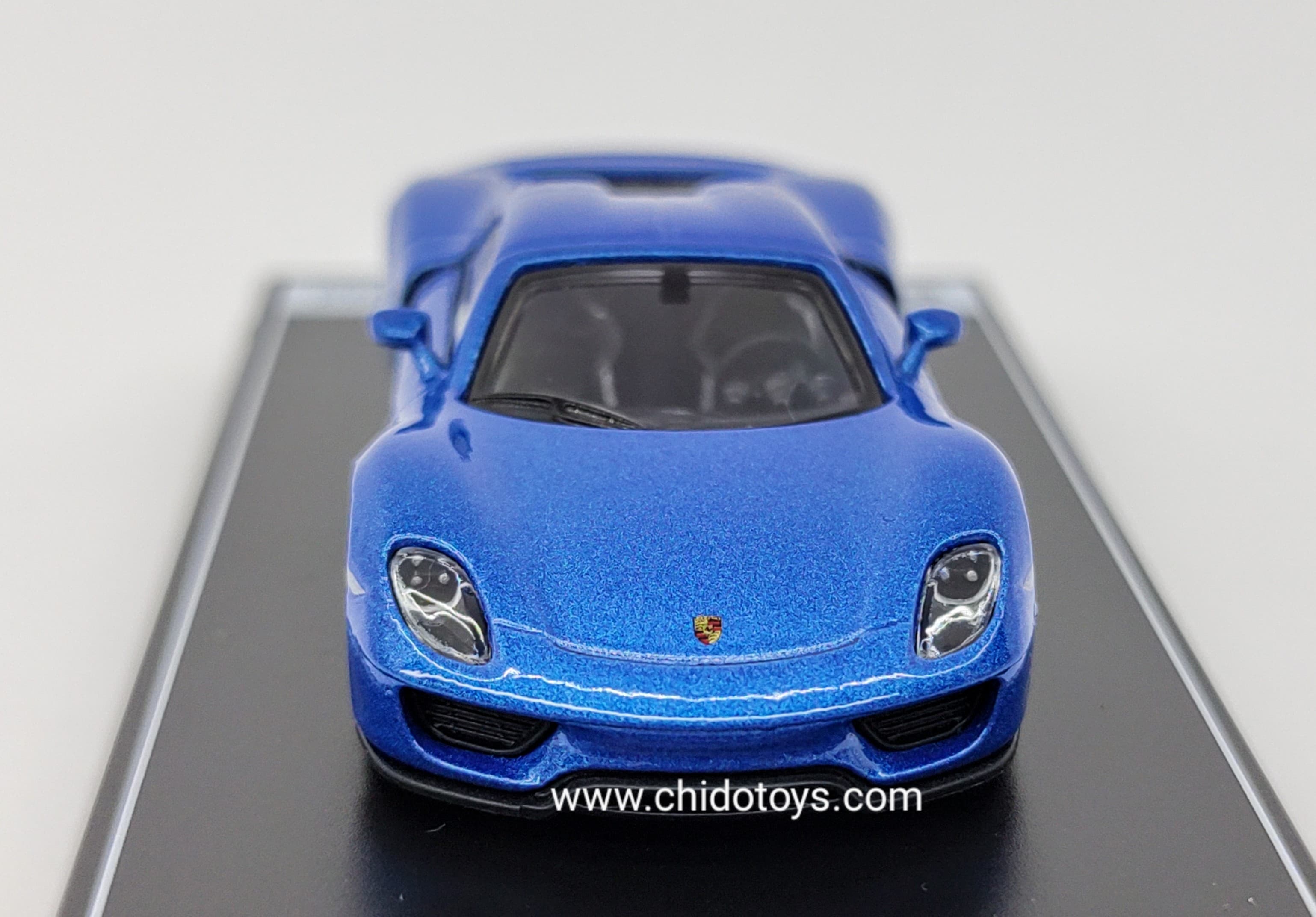 Auto a escala marca Poster Cars, Nueva Serie 2023; cada pieza desde un precio - Chido Toys