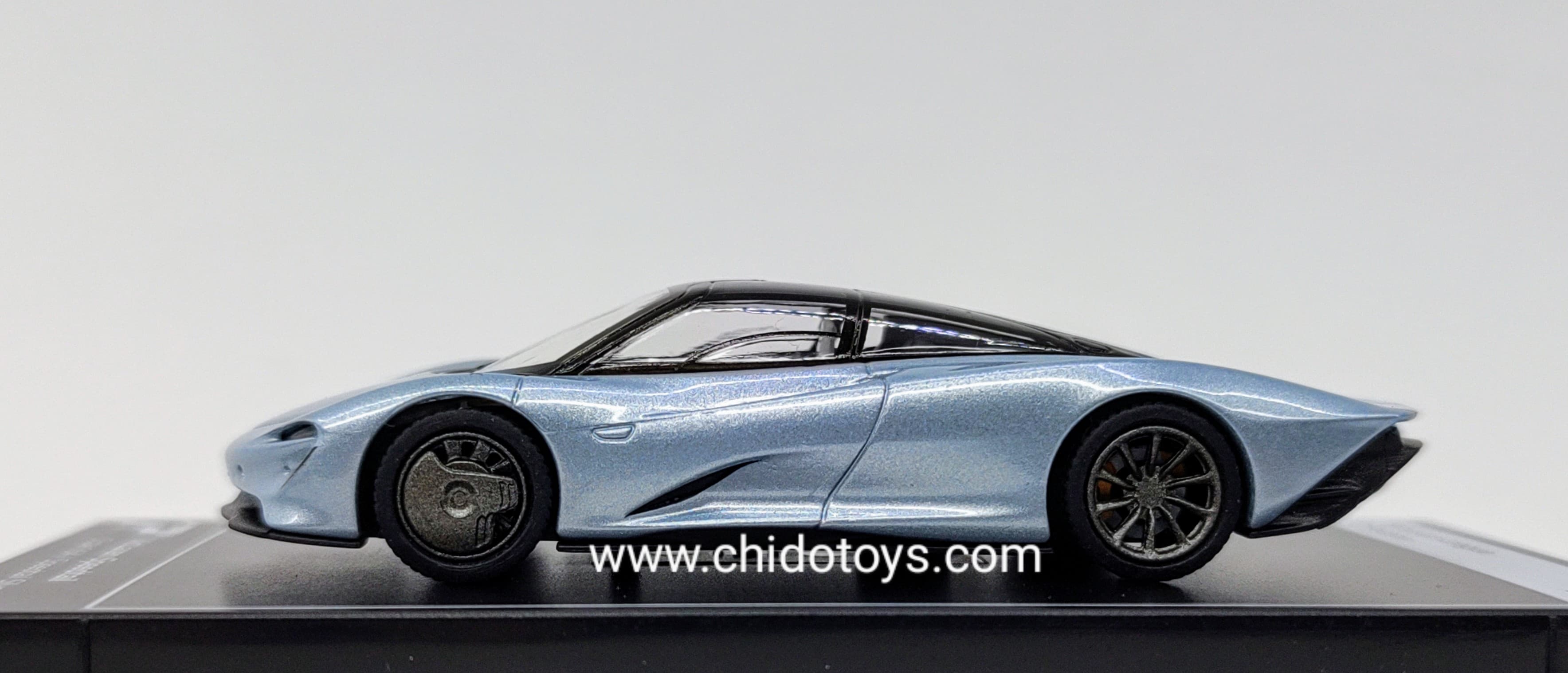 Auto a escala marca Poster Cars, Nueva Serie 2023; cada pieza desde un precio - Chido Toys