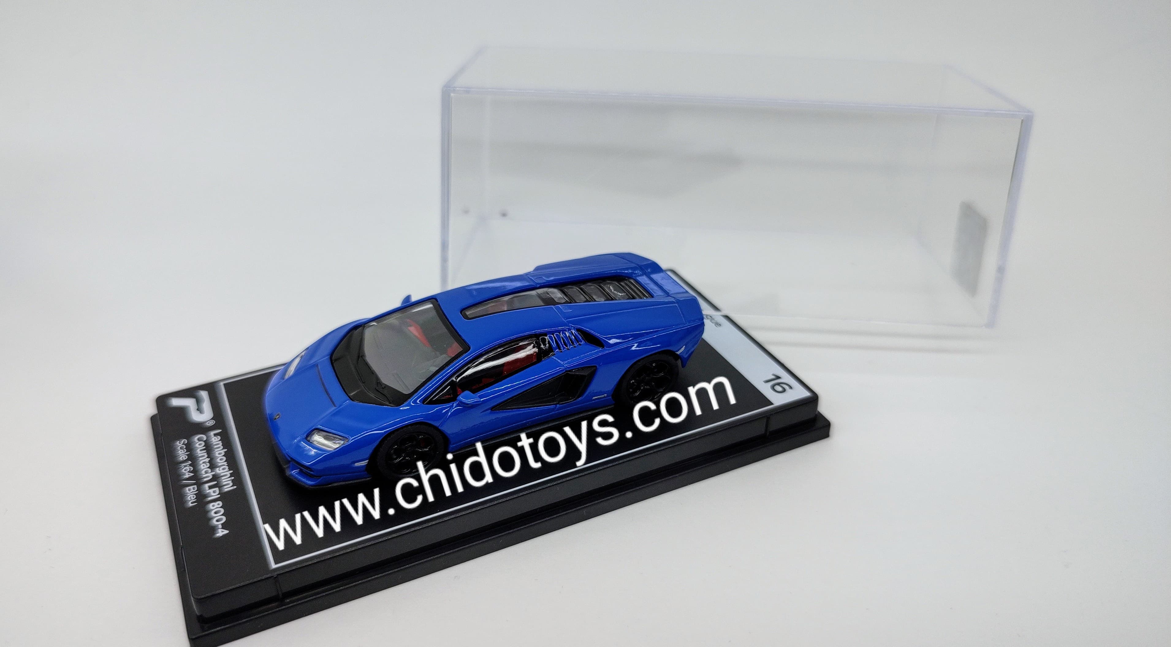 Auto a escala marca Poster Cars, Nueva Serie 2023; cada pieza desde un precio - Chido Toys