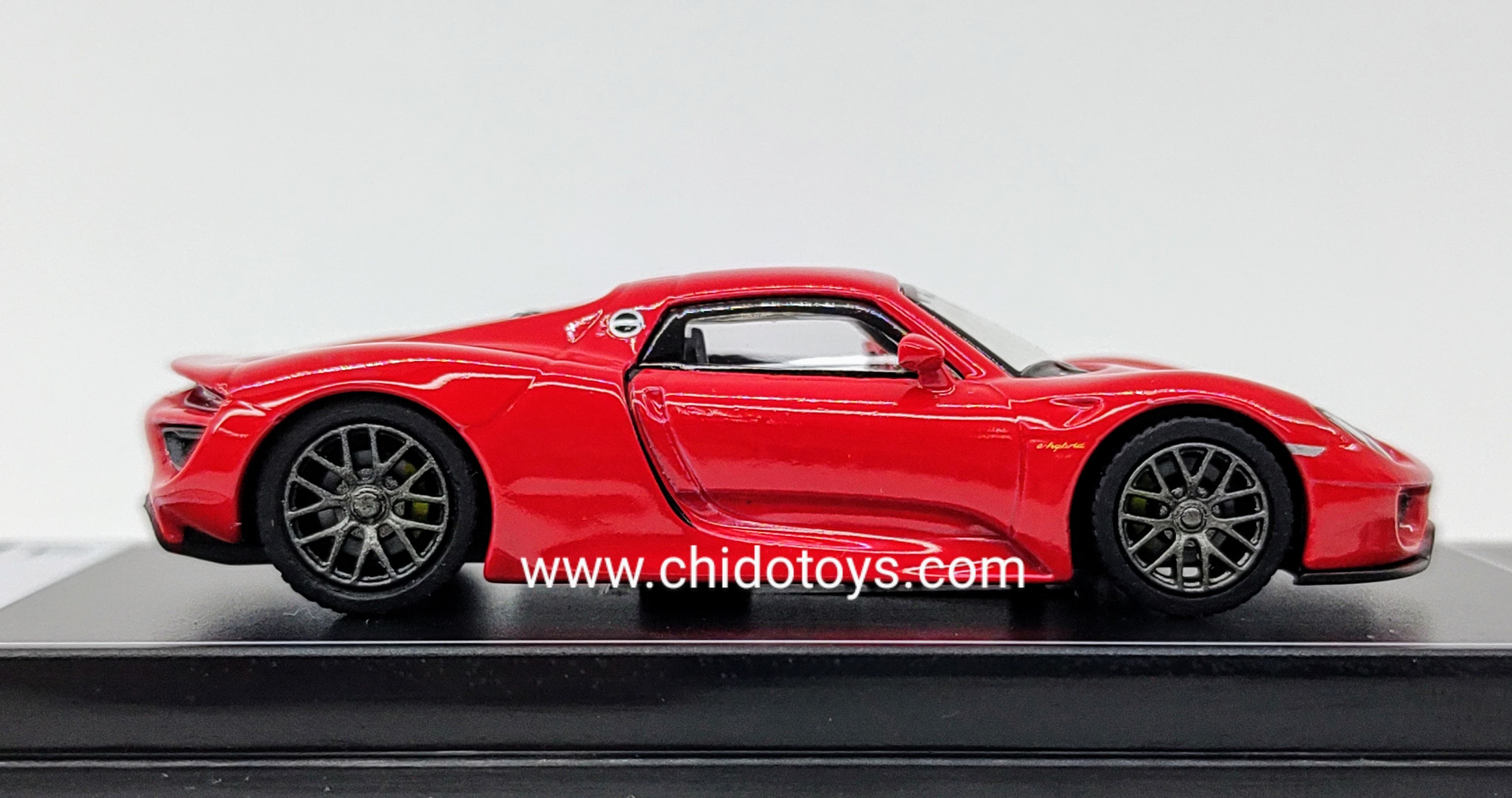 Auto a escala marca Poster Cars, Nueva Serie 2023; cada pieza desde un precio - Chido Toys