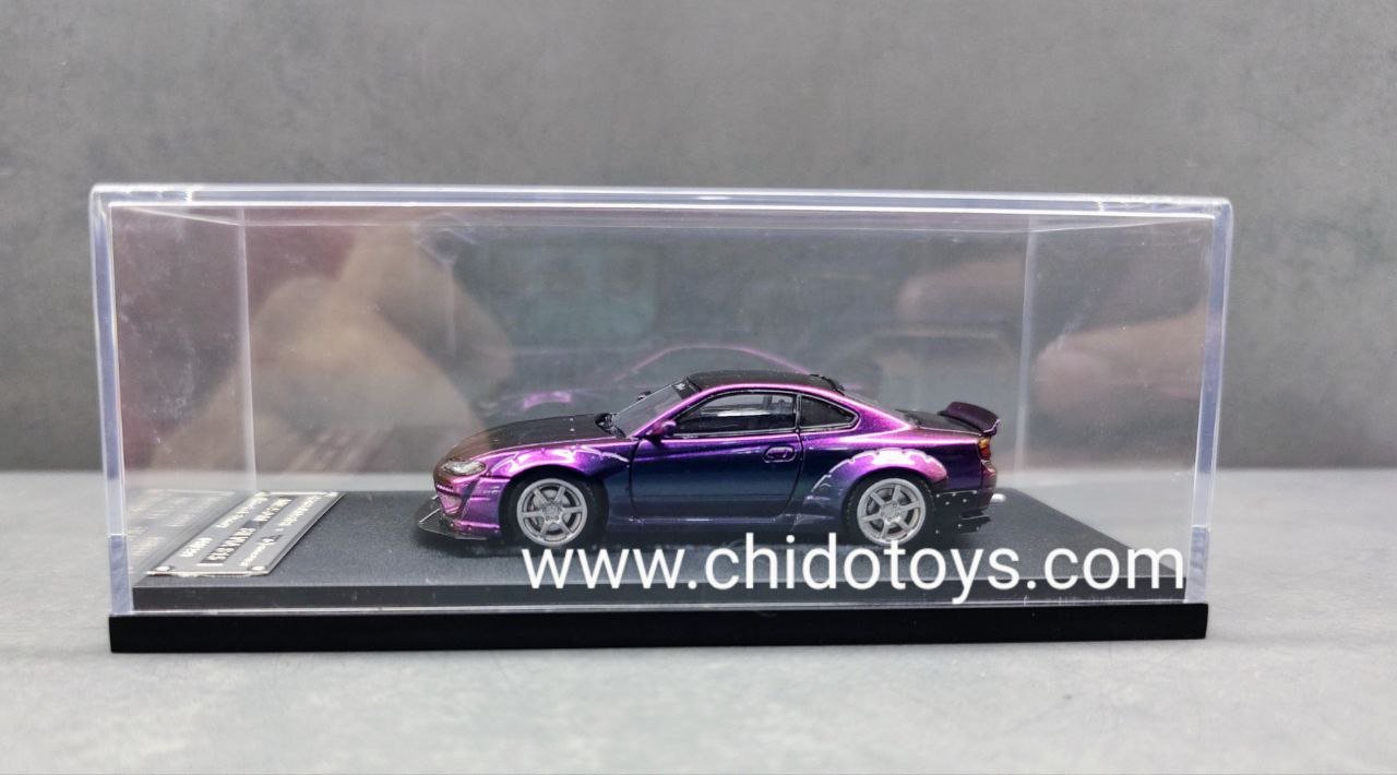 Auto a escala marca Street Weapon modelo Nissan Silvia RocketBunny. - Chido Toys