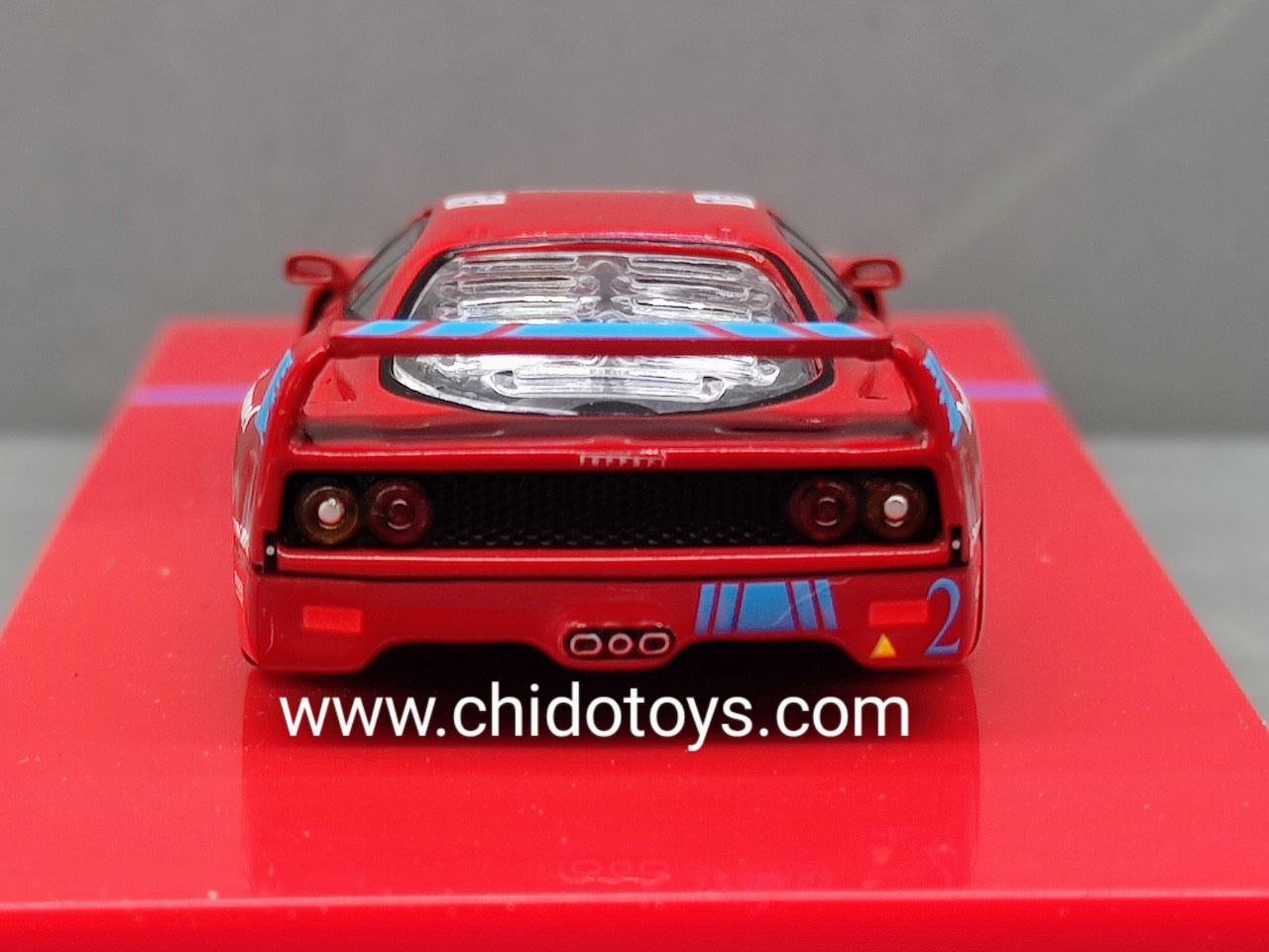 Auto a escala marca Tarmac, modelo Ferrari F40 GT Italian GT Championship 1992. - Chido Toys