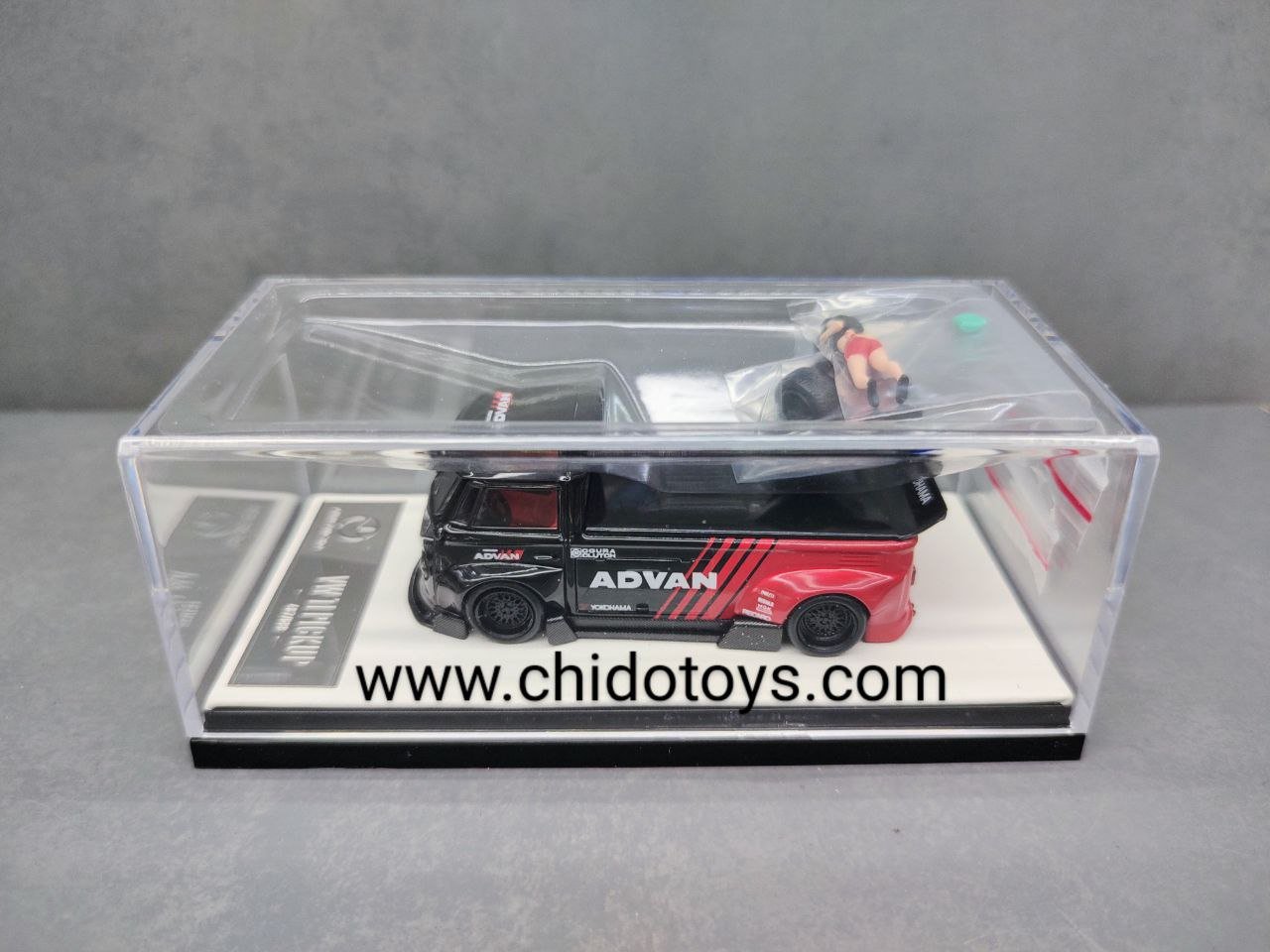 Auto a escala marca Time Micro, Modelo Volkswagen T1 Pickup Advan - Chido Toys
