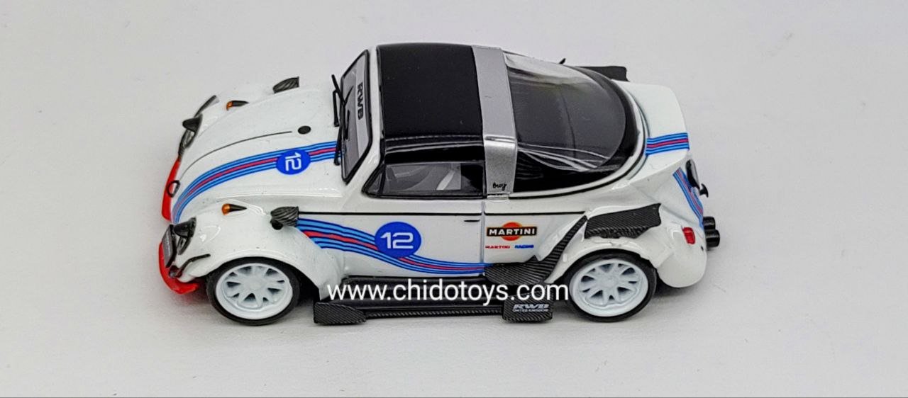 Auto a escala, marca TPC, Modelo Beetle - Chido Toys