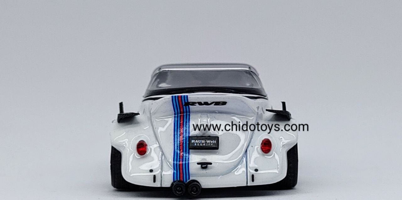 Auto a escala, marca TPC, Modelo Beetle - Chido Toys