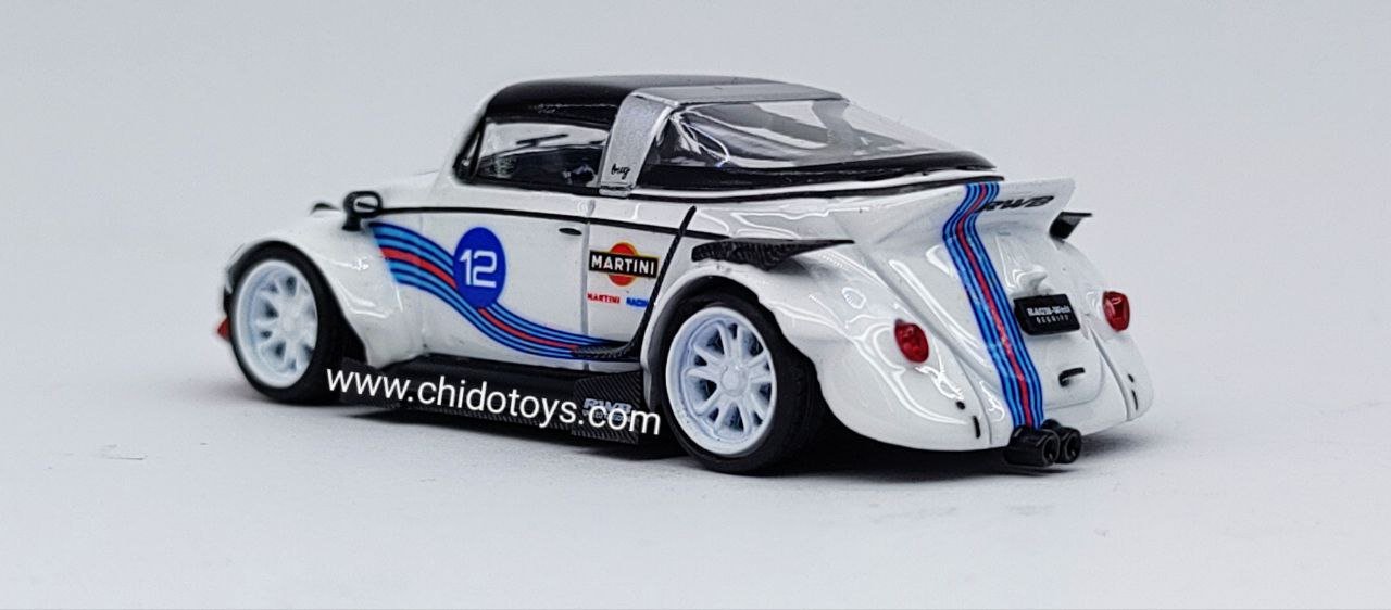 Auto a escala, marca TPC, Modelo Beetle - Chido Toys