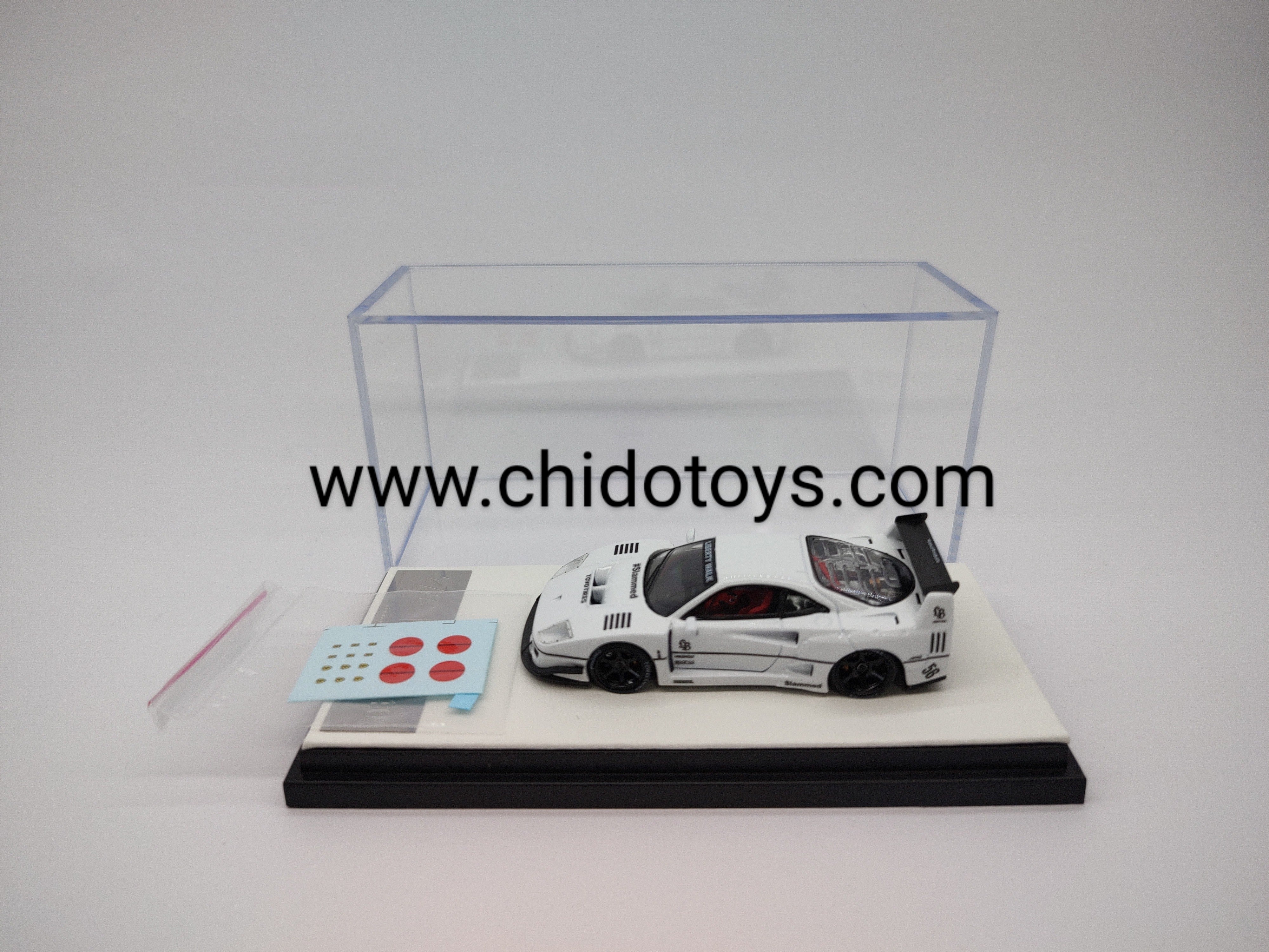 Auto a escala marca TPC, Modelo F40 LBWK Tokyo Auto Salón 2023 - Chido Toys