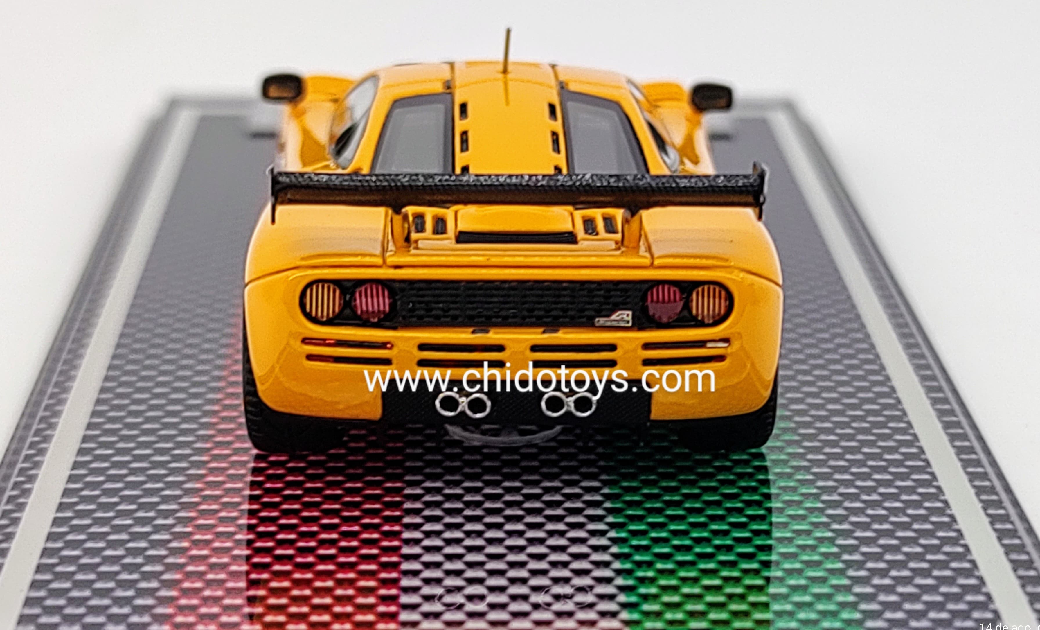 Auto a escala marca U2, Modelo McLaren MF1 LM - Chido Toys