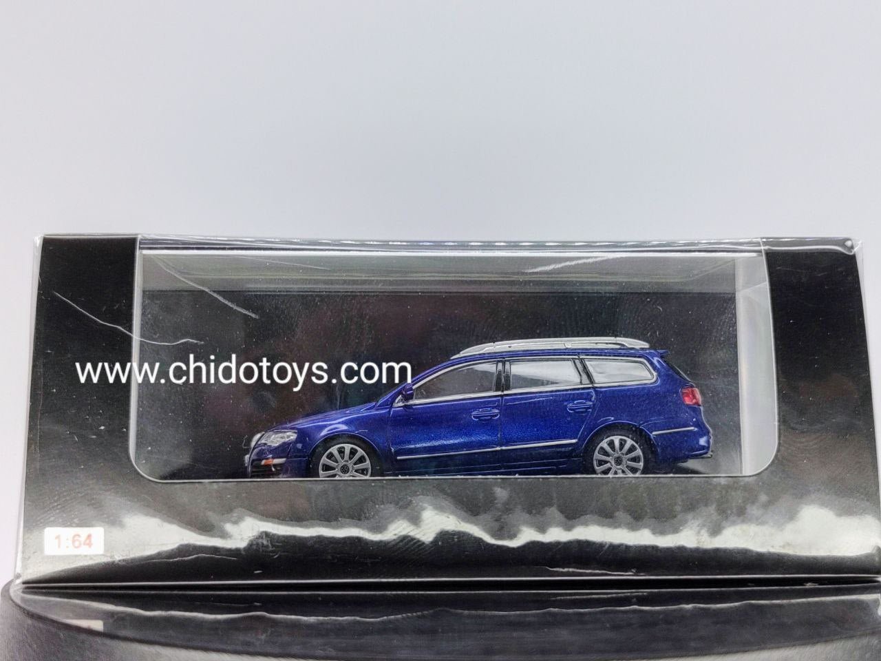 Auto a escala Passat R36 - Chido Toys