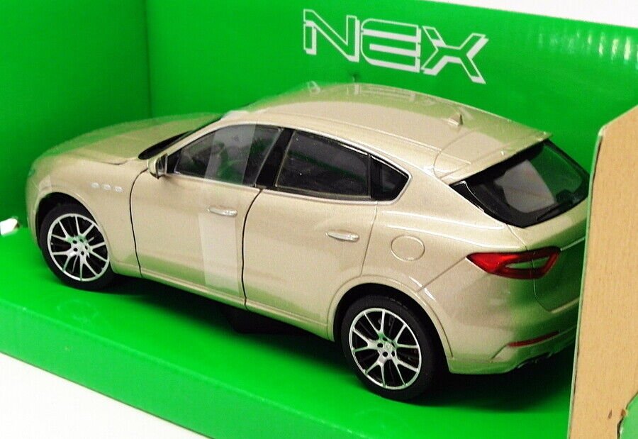 Auto a rescala marca Welly, Modelo Maserati Levante, edad 8+ - Chido Toys