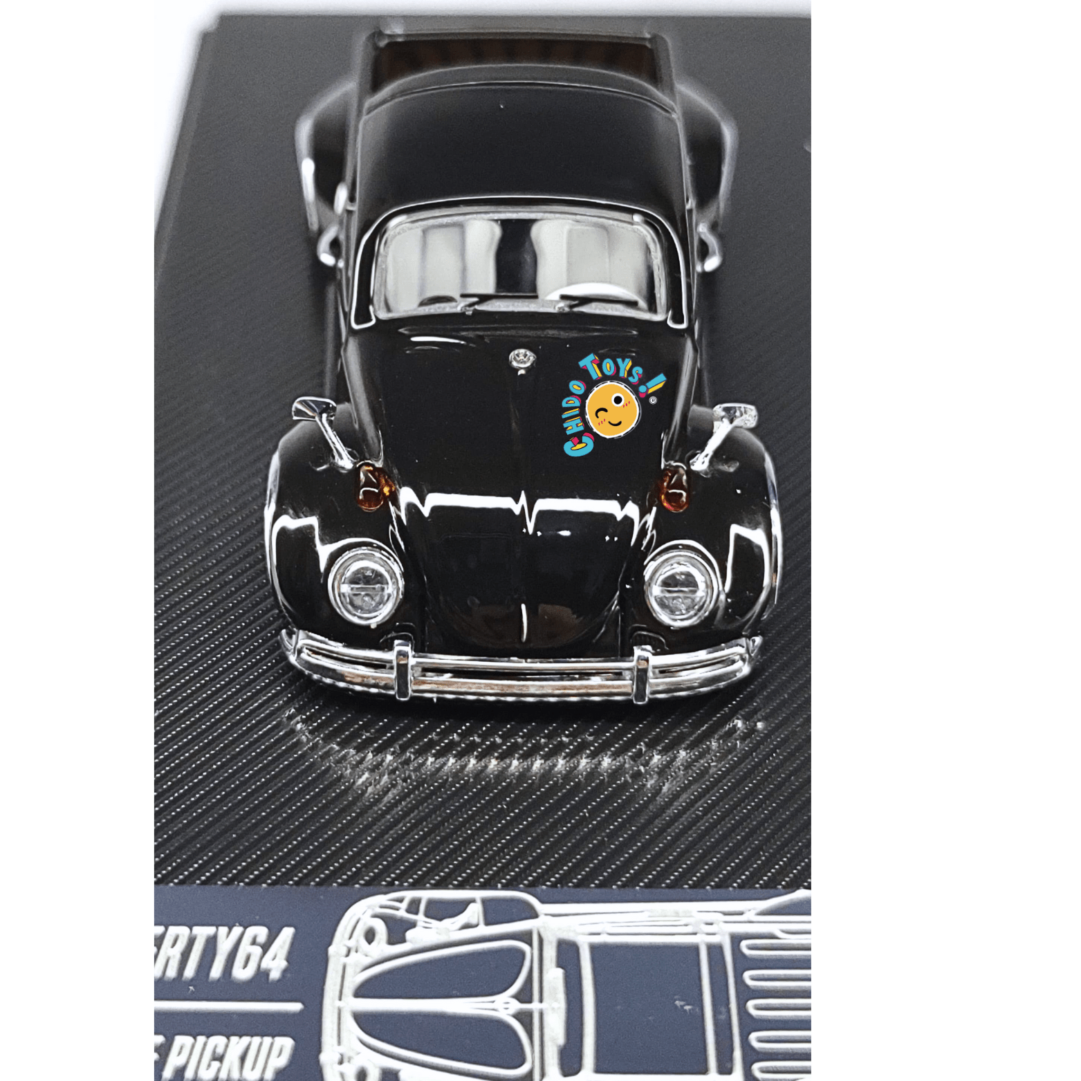 Beetle Pickup Negro 1:64 Lyberty64 con Capelo, Llantas de Goma y Caja Removible - Chido Toys