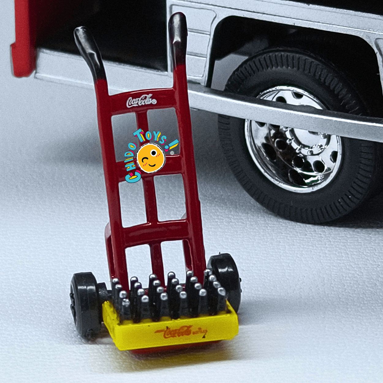 Camión Repartidor Coca - Cola Oficial a Escala 1:50 | Modelo Coleccionable - Chido Toys