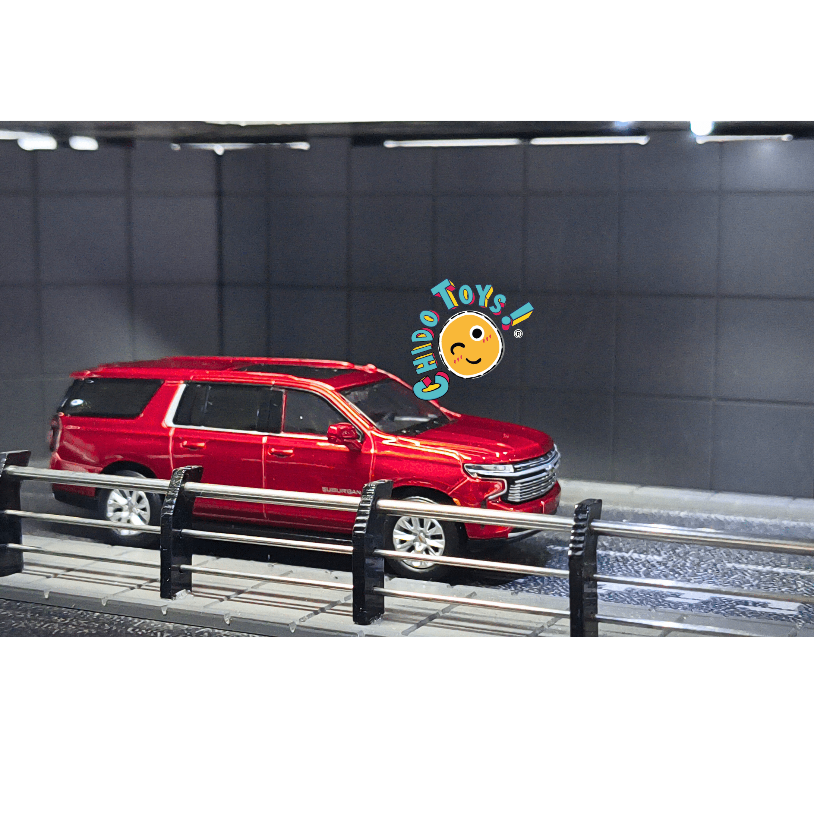 Chevrolet Suburban escala 1:64 rojo metálico diecast detallado - Chido Toys