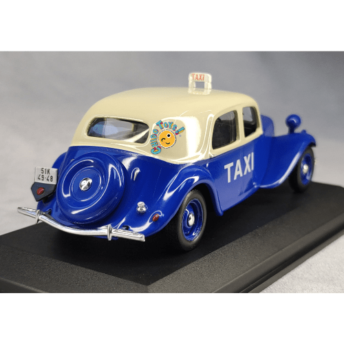 Citroen Traction 11 Taxi 1955 a escala 1:43 - Chido Toys
