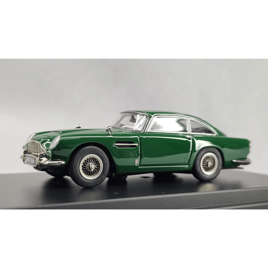 DB5 1964 – DCM Model 1:64 - Chido Toys