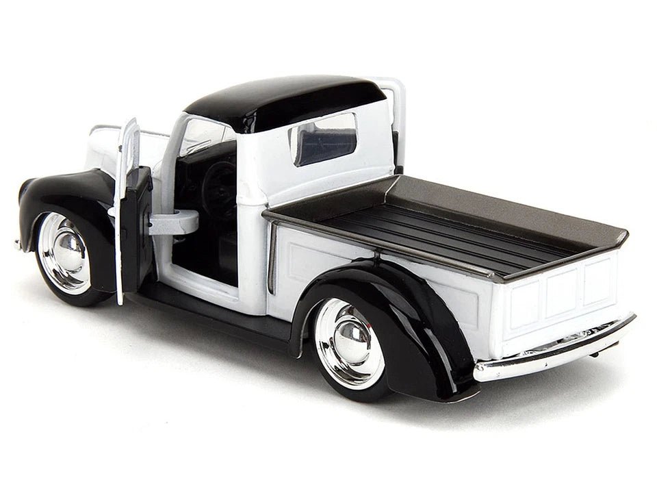 Ford Pickup 1941 Mickey Mouse – Jada 1:32, Edición Coleccionable - Chido Toys