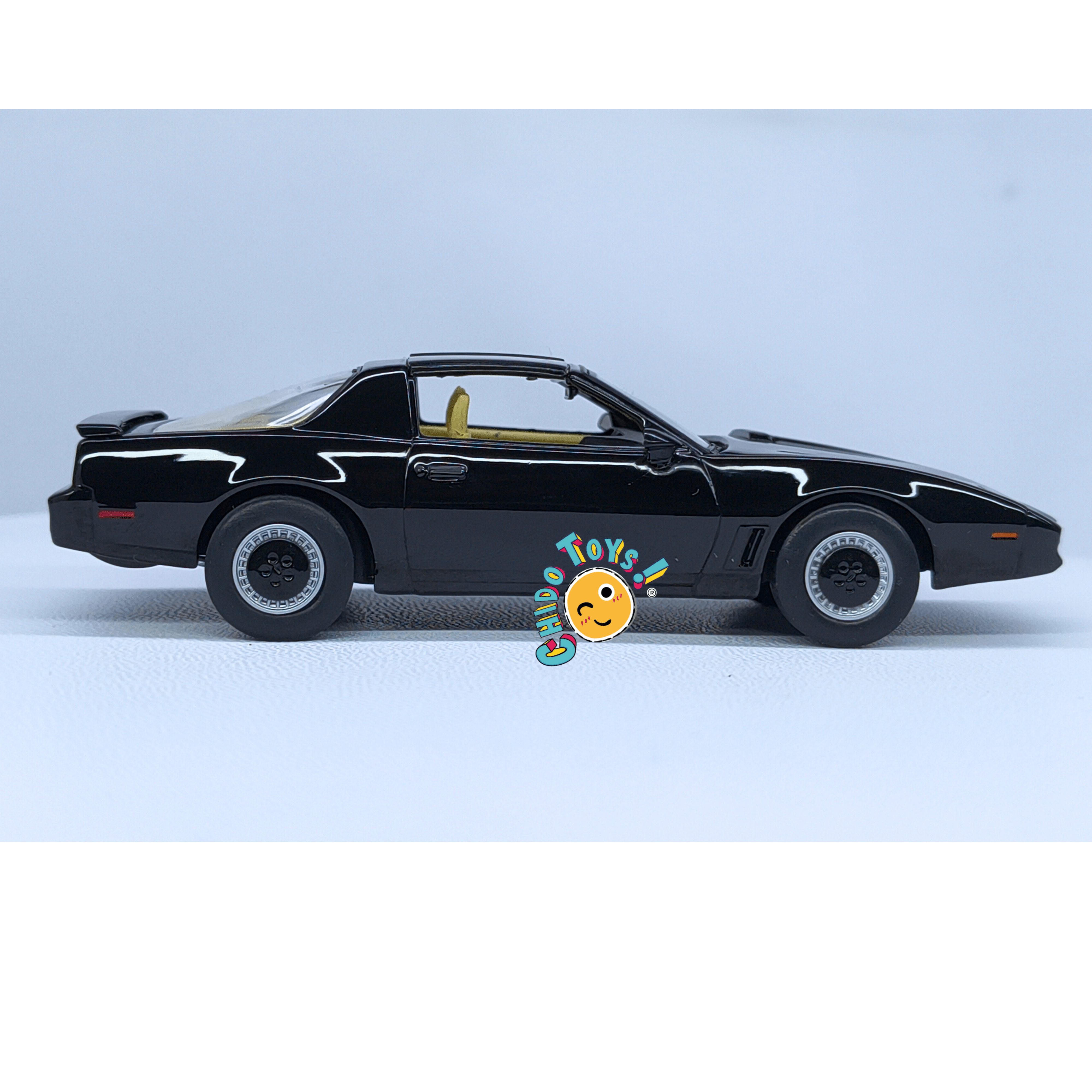 GreenLight GMC General Tractor 1:43 Knight Set con tráiler - Chido Toys